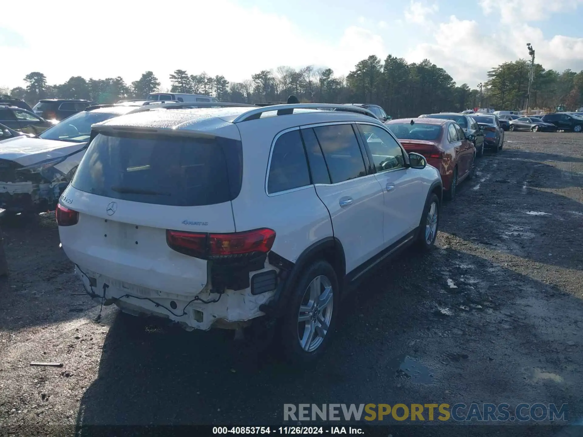 4 fotografías del automóvil dañado W1N4M4HB3MW140168 MERCEDES-BENZ GLB 250 2021