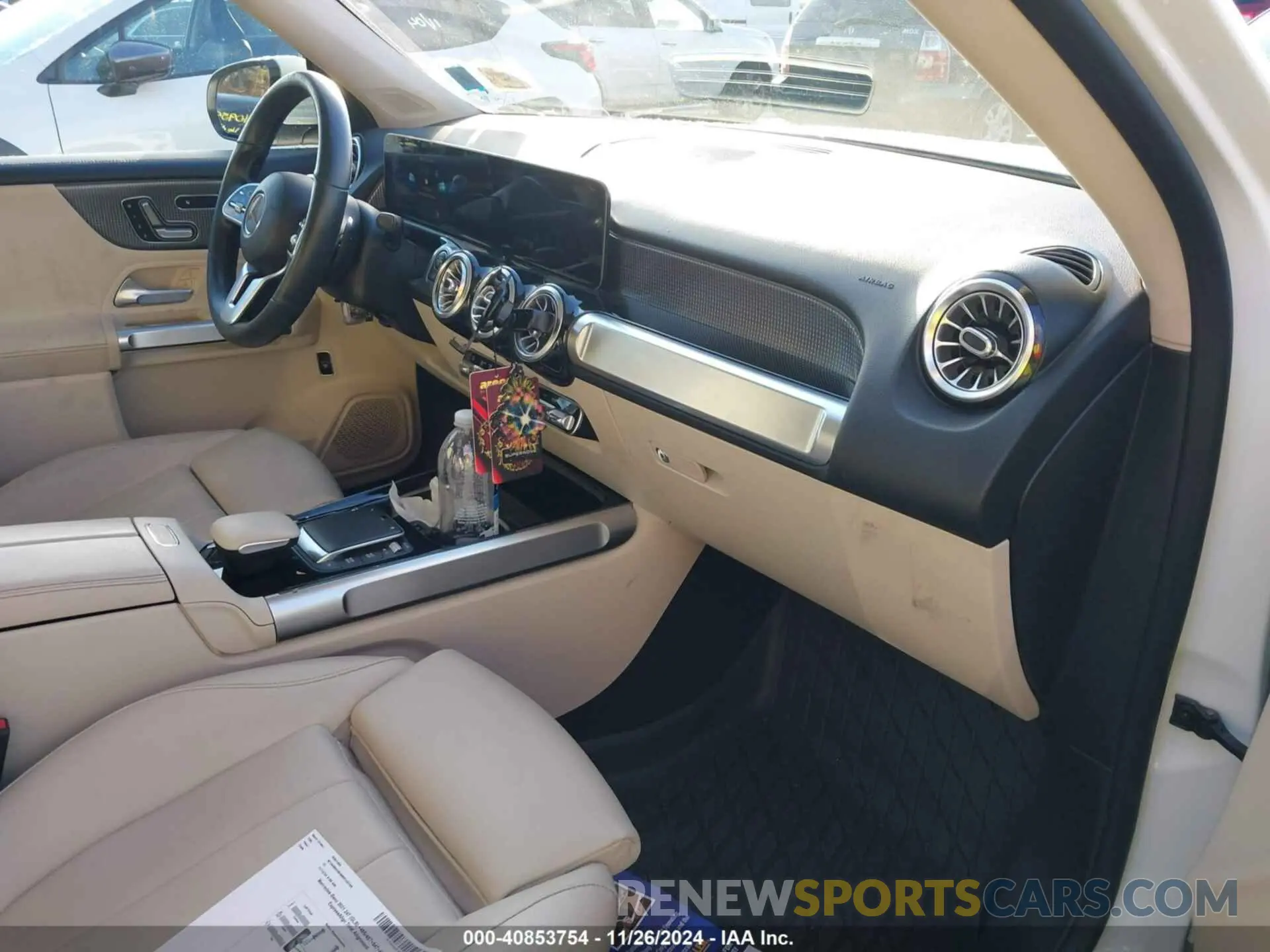 5 fotografías del automóvil dañado W1N4M4HB3MW140168 MERCEDES-BENZ GLB 250 2021