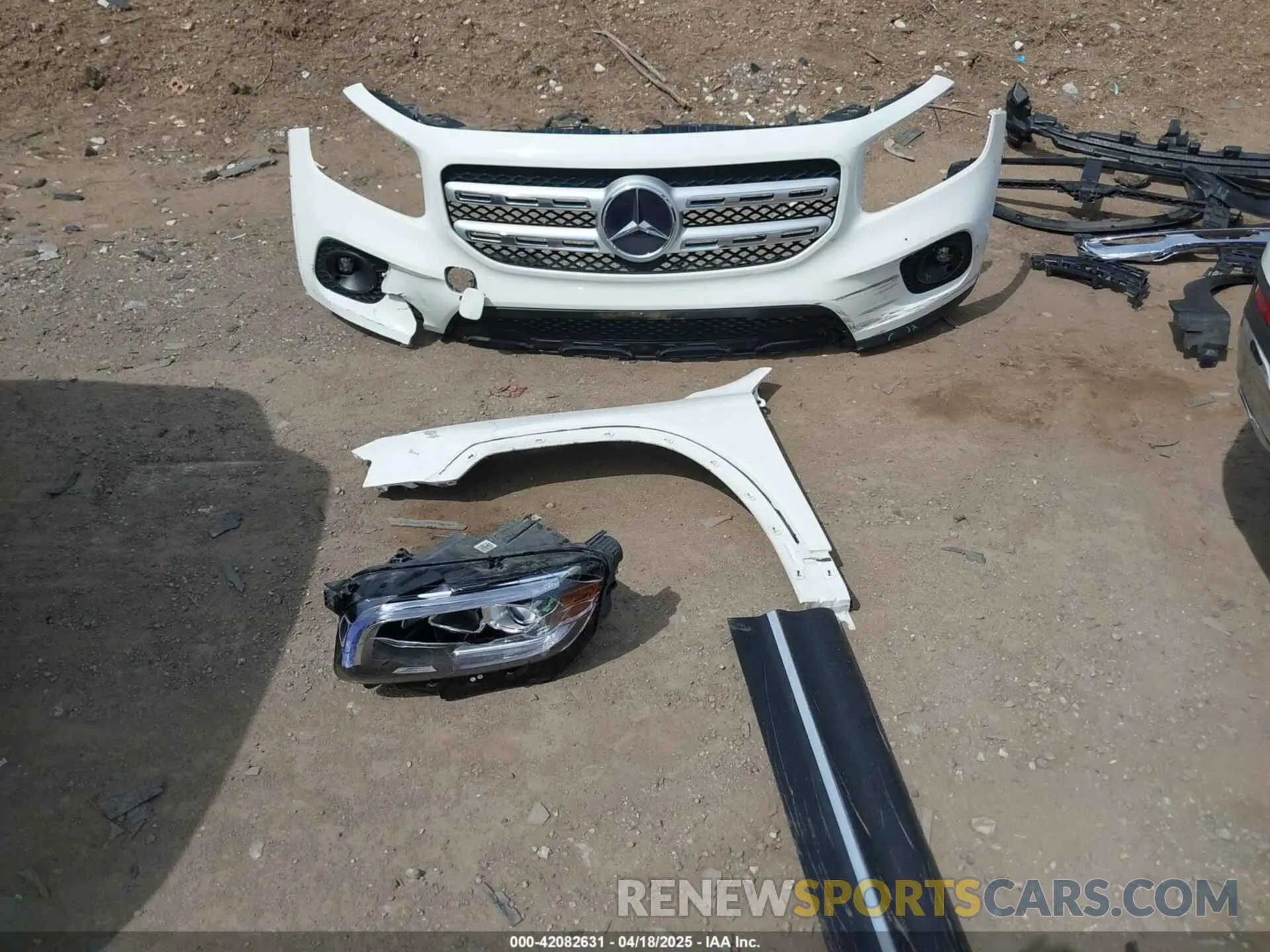12 fotografías del automóvil dañado W1N4M4HB4MW101122 MERCEDES-BENZ GLB 250 2021