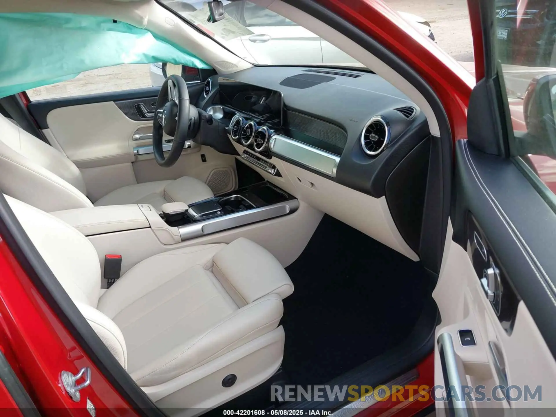5 fotografías del automóvil dañado W1N4M4HB5MW141273 MERCEDES-BENZ GLB 250 2021