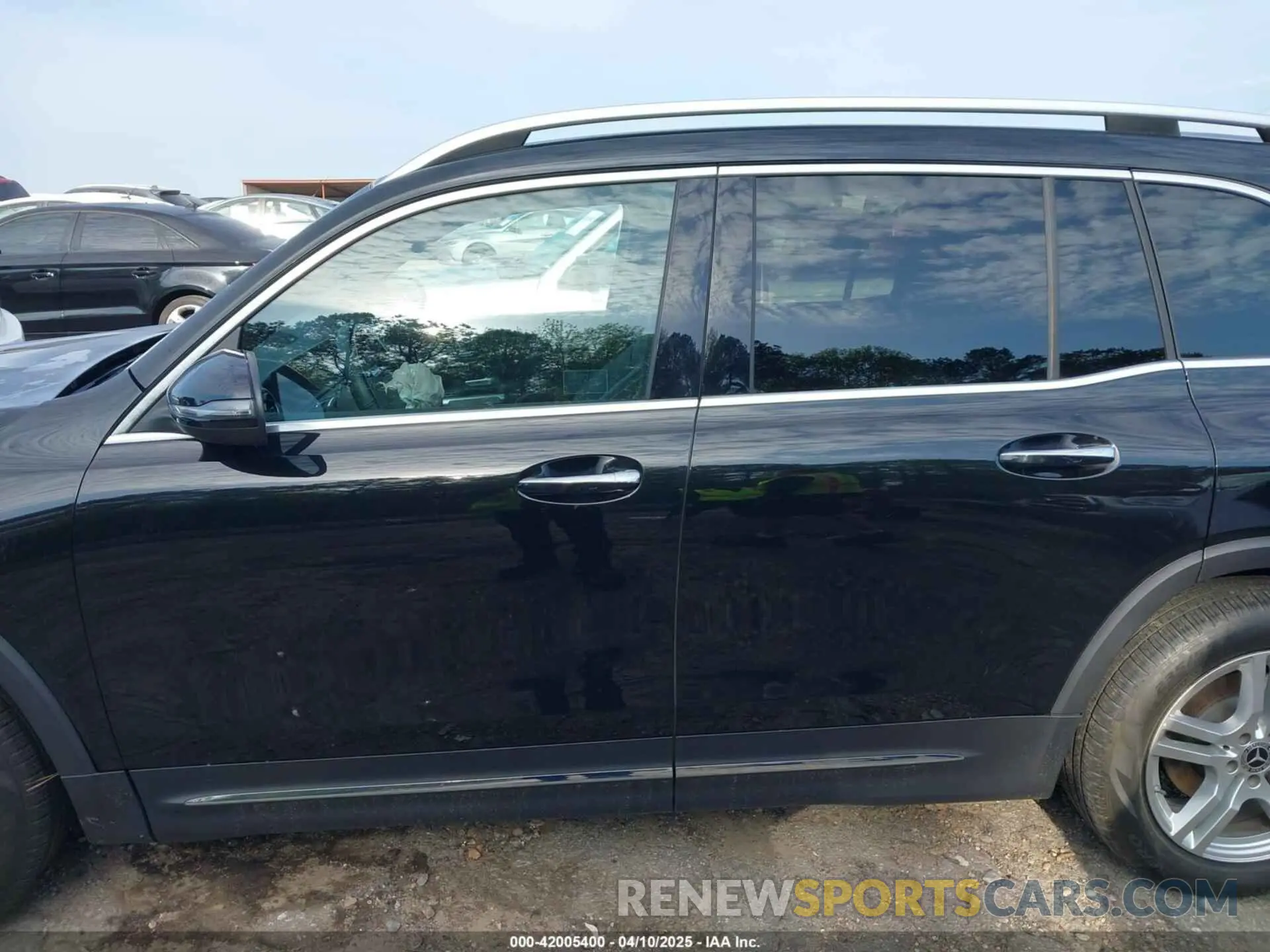 14 fotografías del automóvil dañado W1N4M4HB8MW110812 MERCEDES-BENZ GLB 250 2021