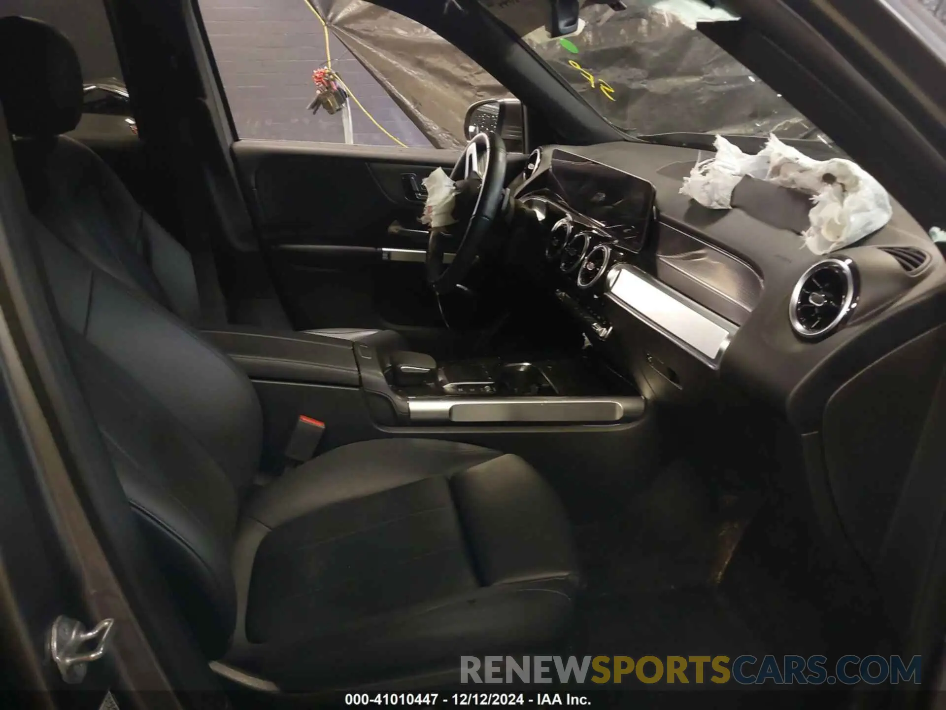5 fotografías del automóvil dañado W1N4M4HB9MW101276 MERCEDES-BENZ GLB 250 2021