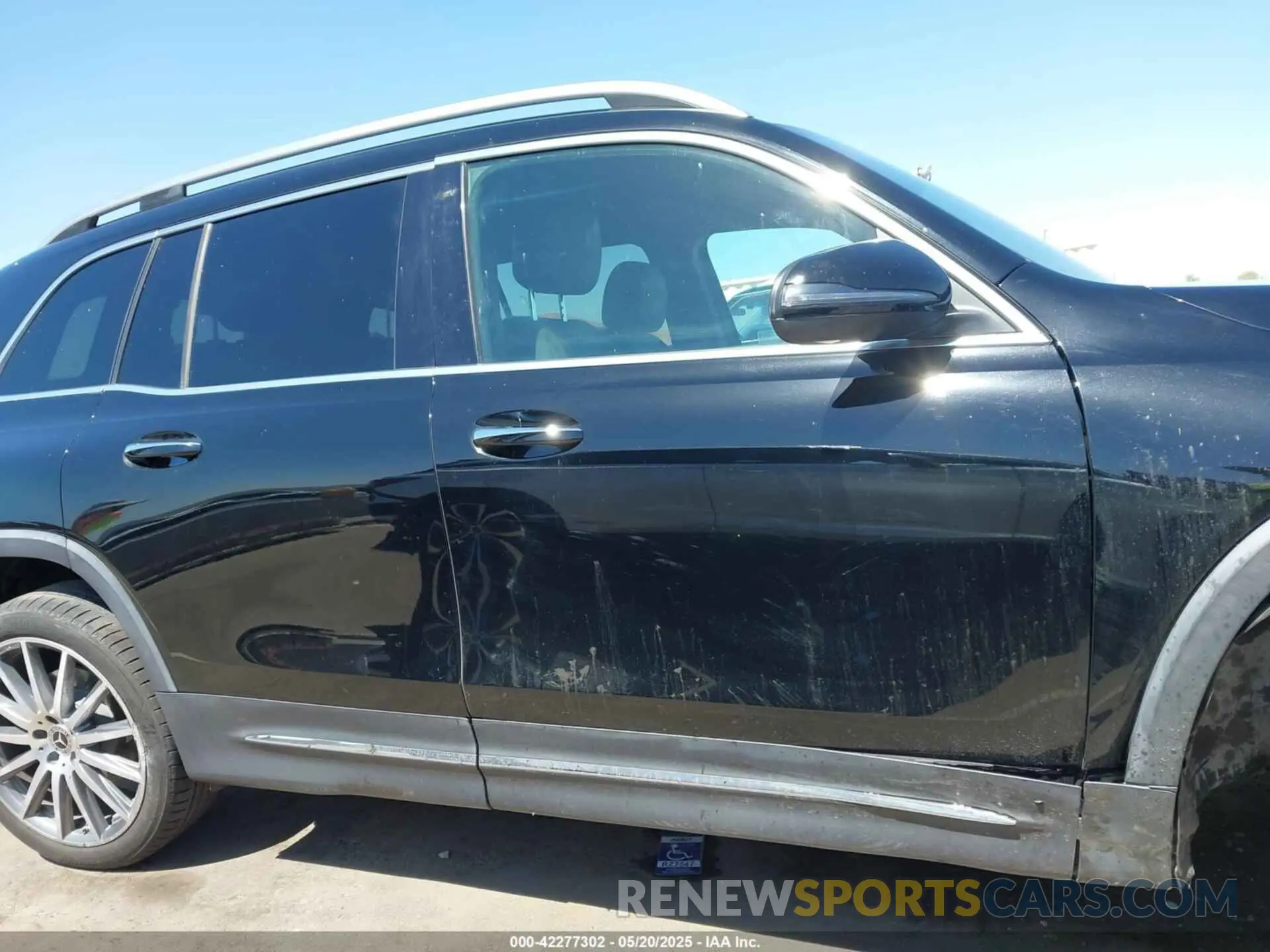 14 fotografías del automóvil dañado W1N4M4GB0NW184499 MERCEDES-BENZ GLB 250 2022