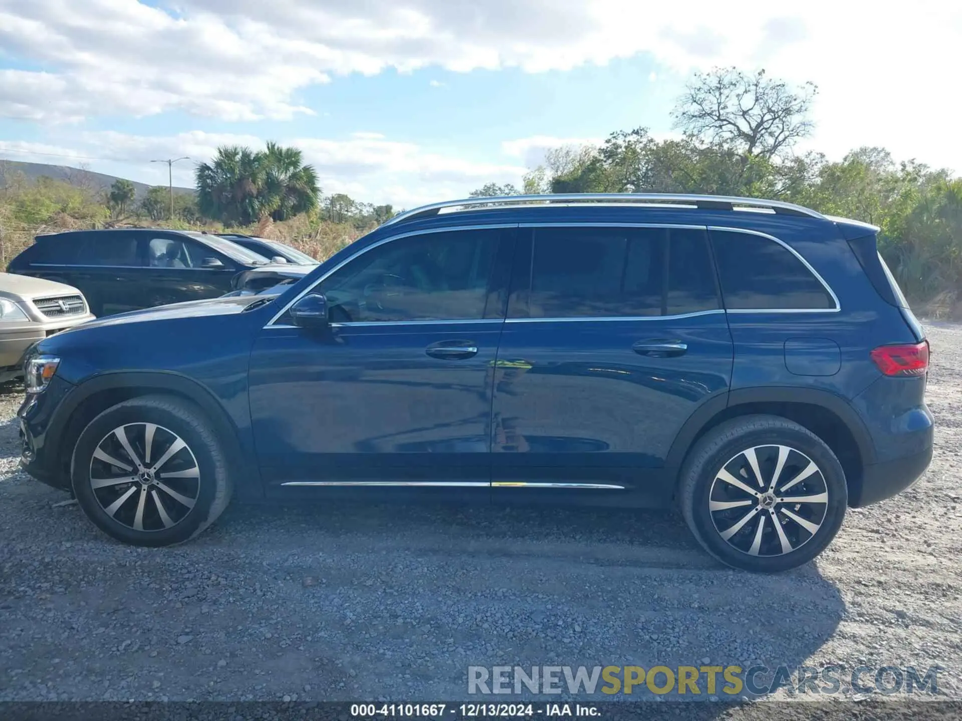 14 fotografías del automóvil dañado W1N4M4GB1NW204890 MERCEDES-BENZ GLB 250 2022