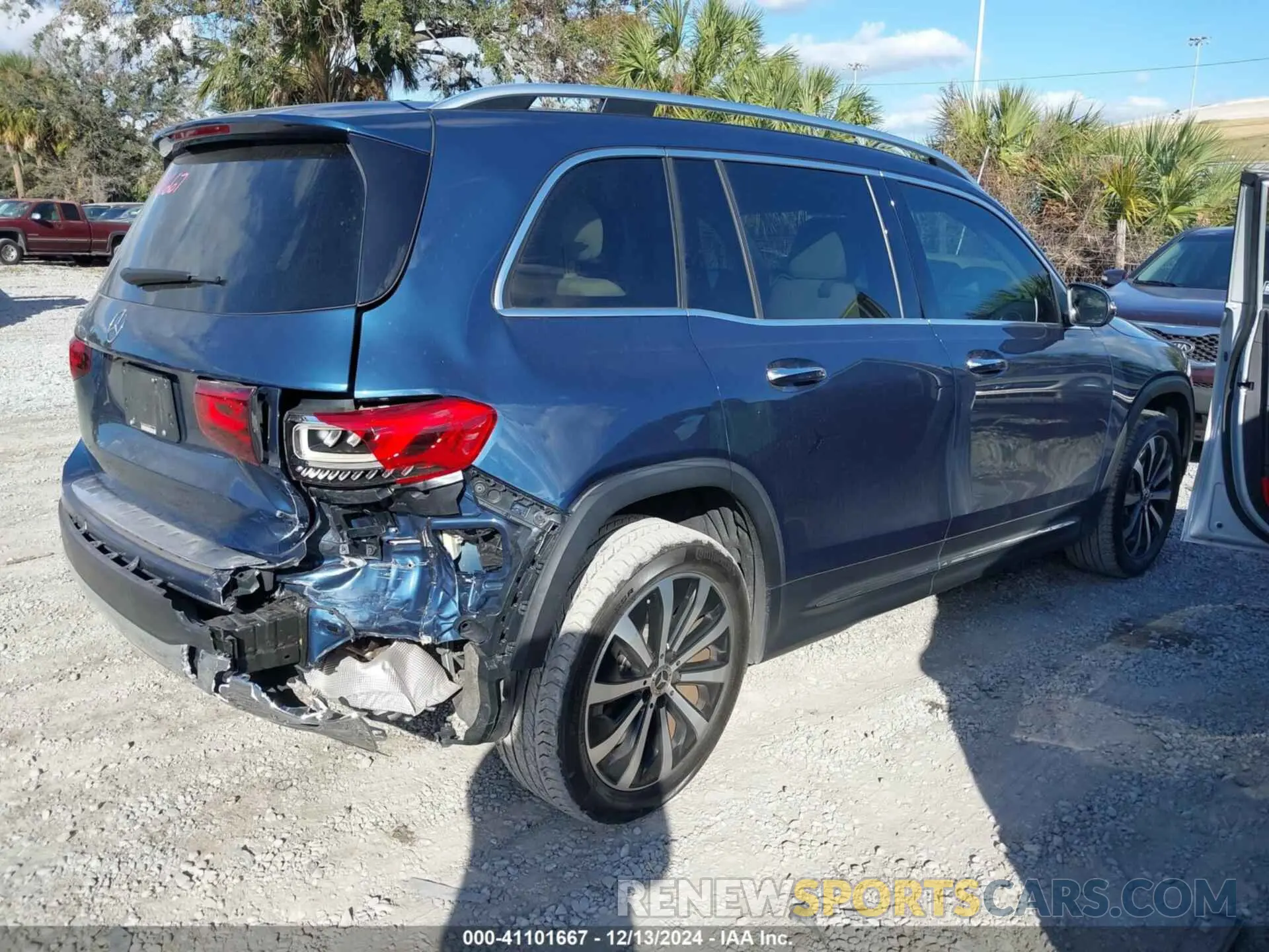 4 fotografías del automóvil dañado W1N4M4GB1NW204890 MERCEDES-BENZ GLB 250 2022