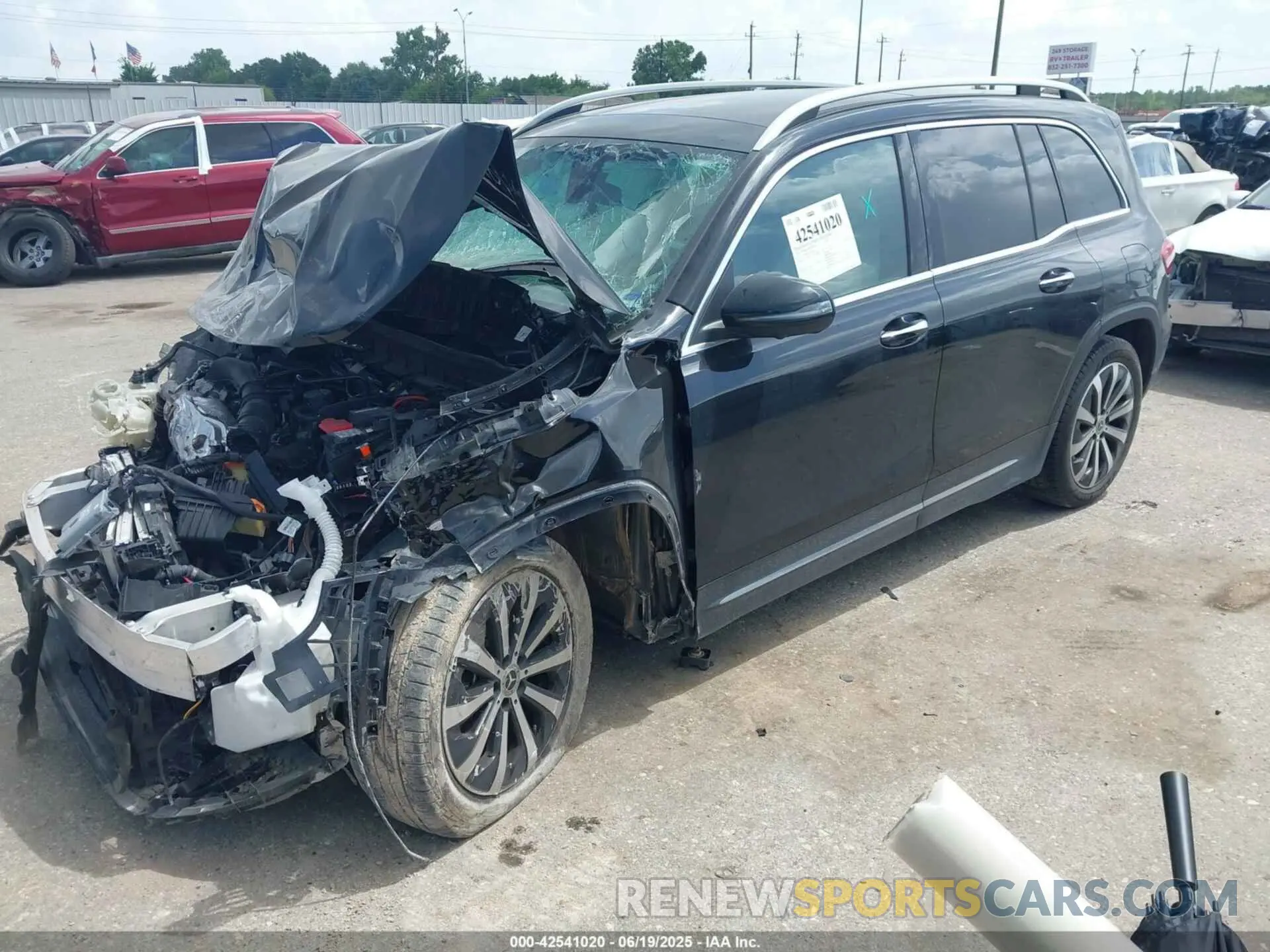 2 fotografías del automóvil dañado W1N4M4GB1NW253894 MERCEDES-BENZ GLB 250 2022