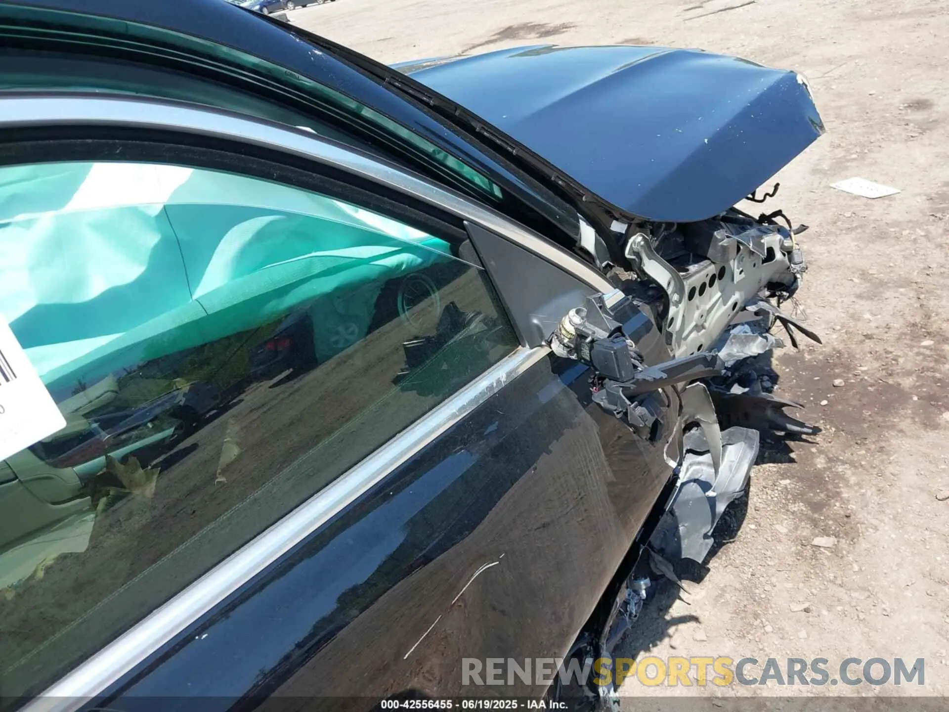 19 fotografías del automóvil dañado W1N4M4HB2NW247374 MERCEDES-BENZ GLB 250 2022