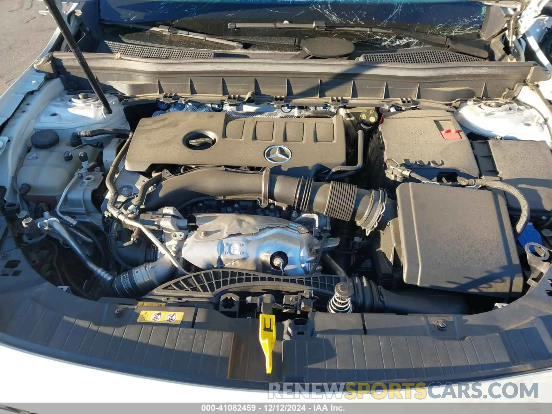 10 fotografías del automóvil dañado W1N4M4HB2NW248007 MERCEDES-BENZ GLB 250 2022