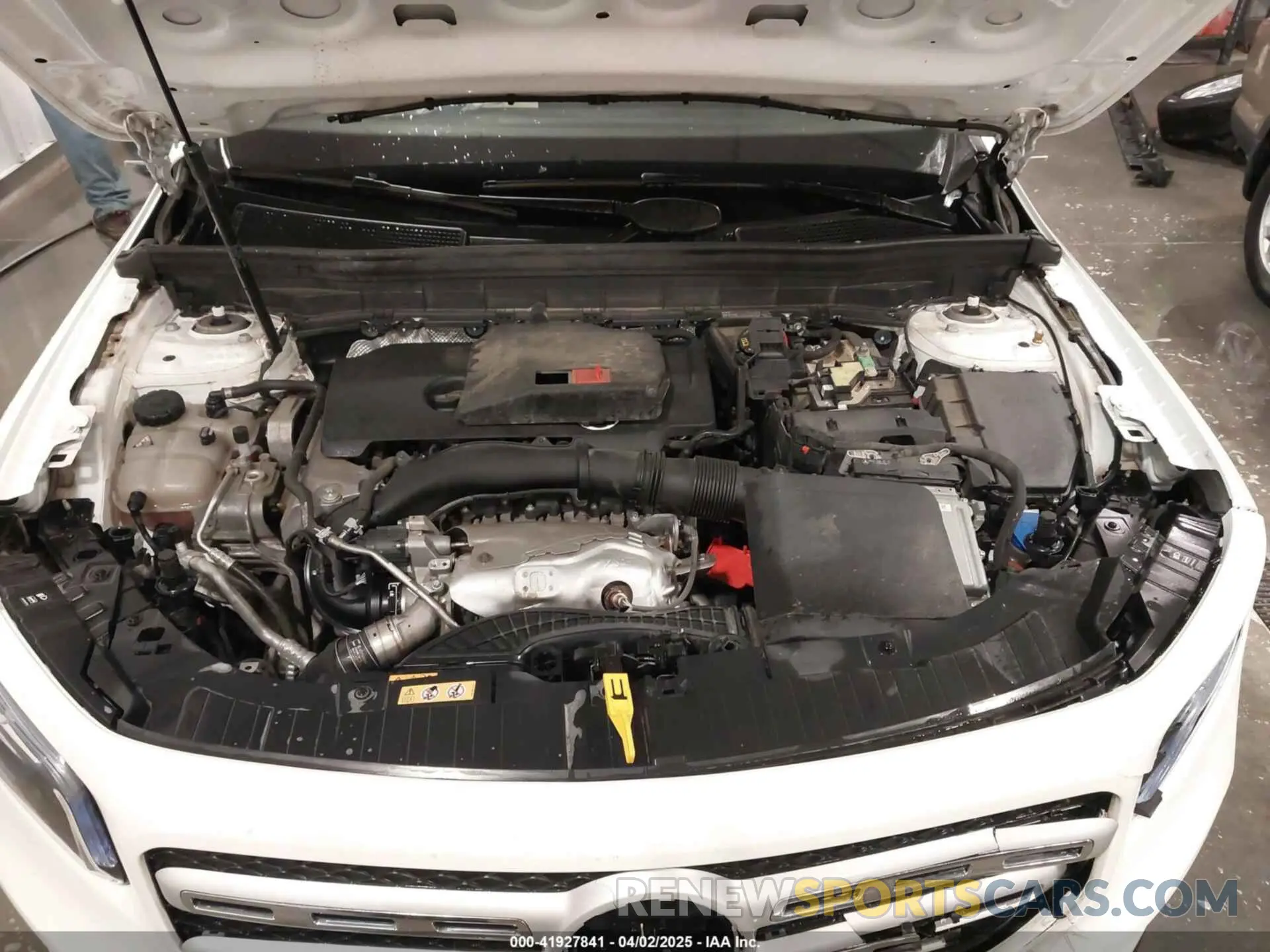 10 fotografías del automóvil dañado W1N4M4HB2NW260495 MERCEDES-BENZ GLB 250 2022