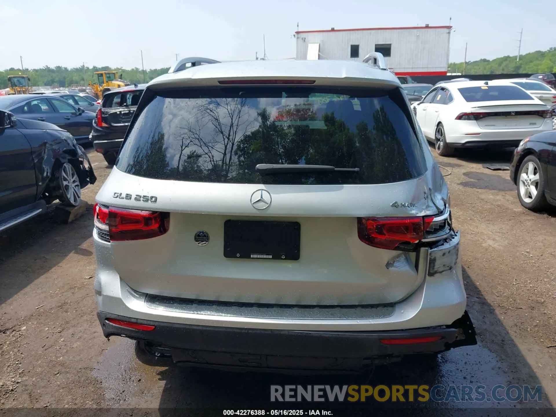16 fotografías del automóvil dañado W1N4M4HB5NW171455 MERCEDES-BENZ GLB 250 2022