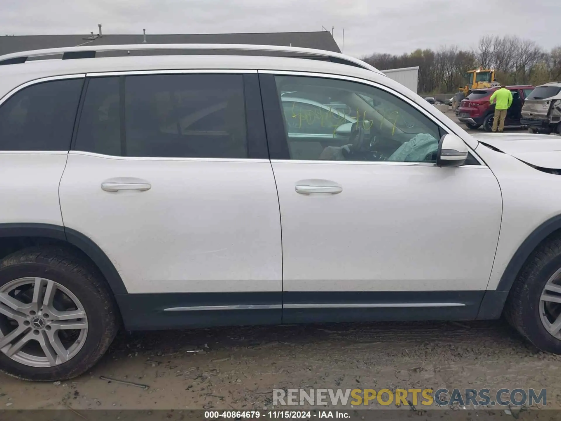 13 fotografías del automóvil dañado W1N4M4HB7NW184465 MERCEDES-BENZ GLB 250 2022