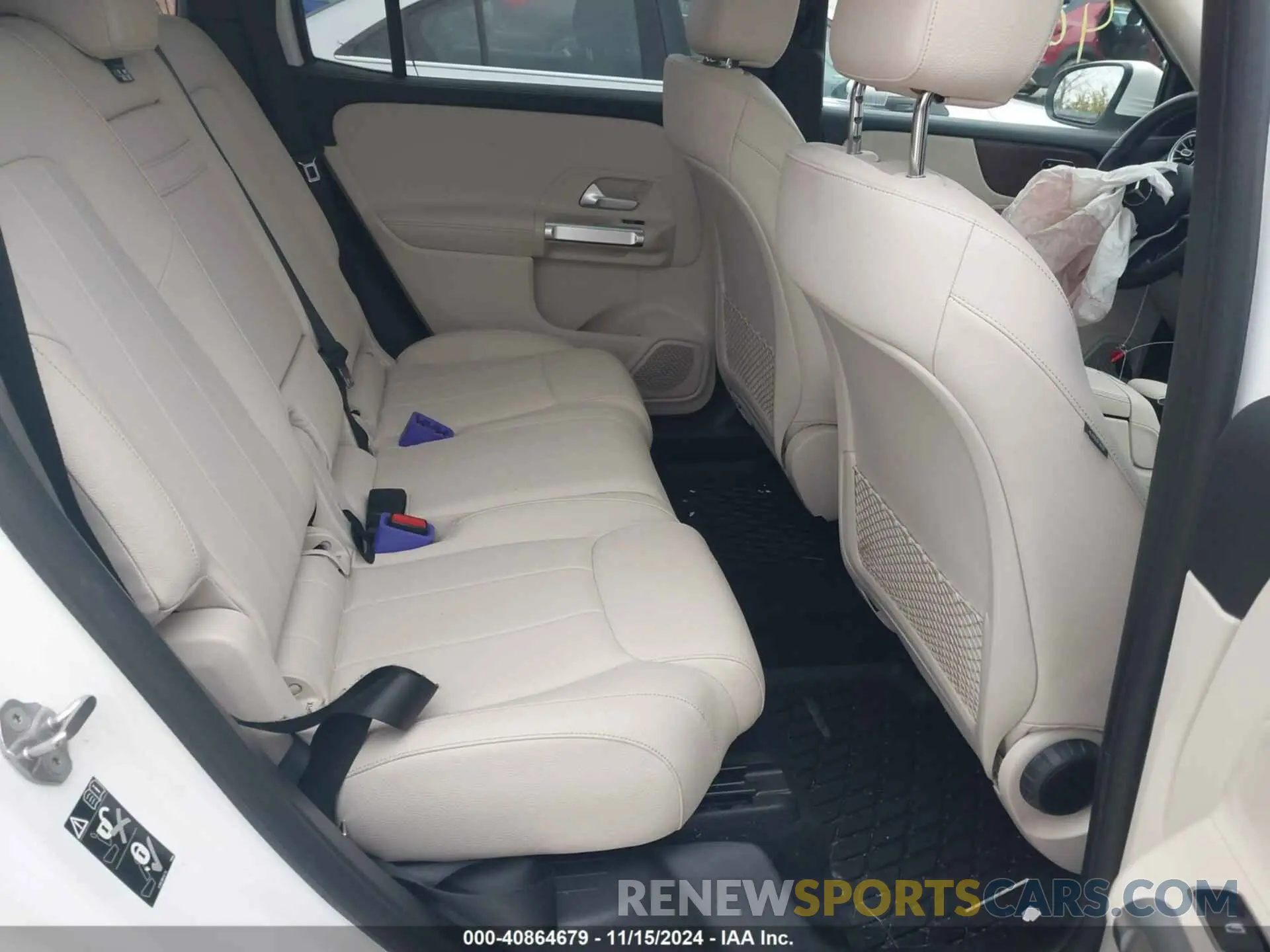 8 fotografías del automóvil dañado W1N4M4HB7NW184465 MERCEDES-BENZ GLB 250 2022