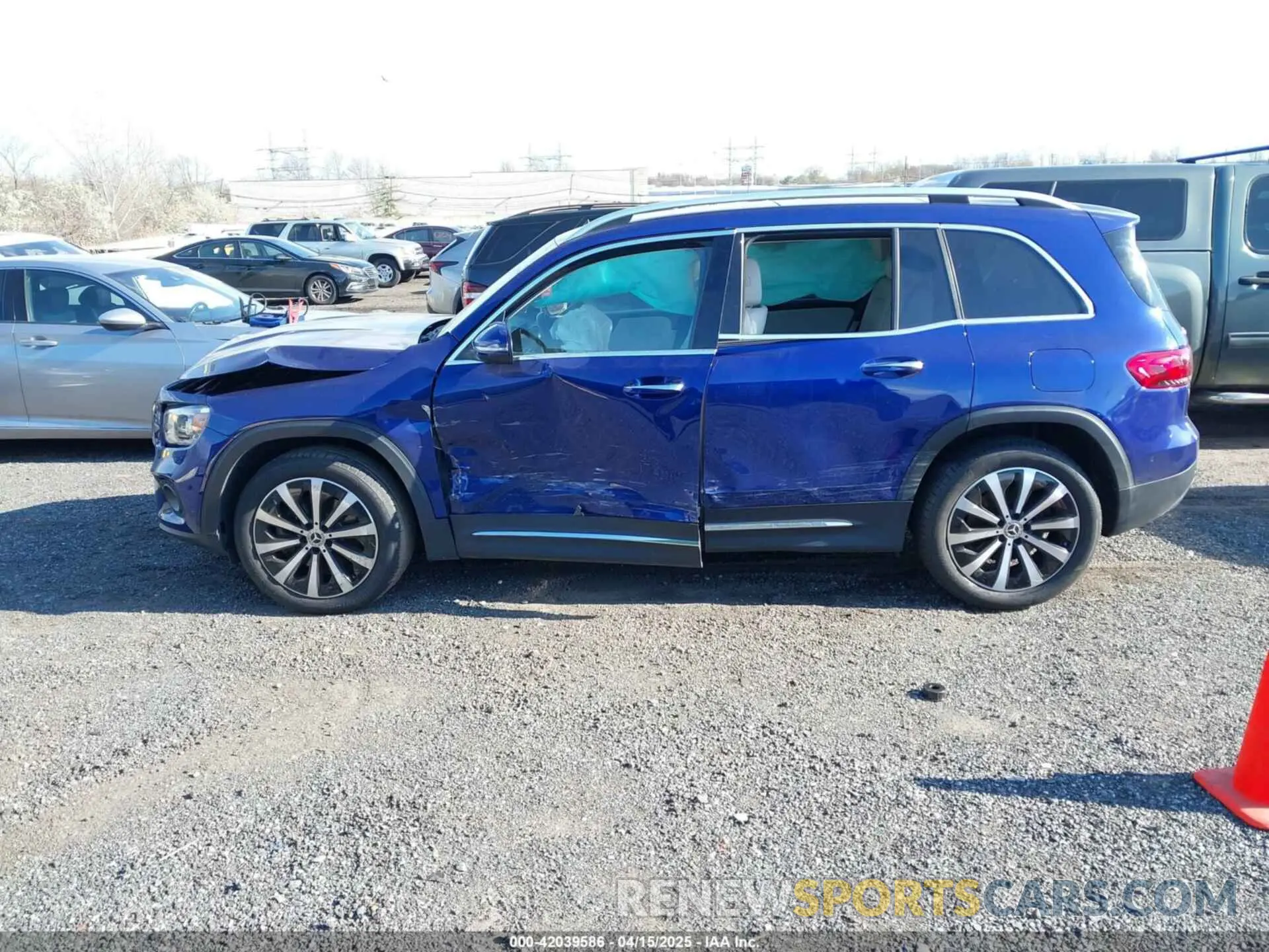 14 fotografías del automóvil dañado W1N4M4HB7NW231512 MERCEDES-BENZ GLB 250 2022