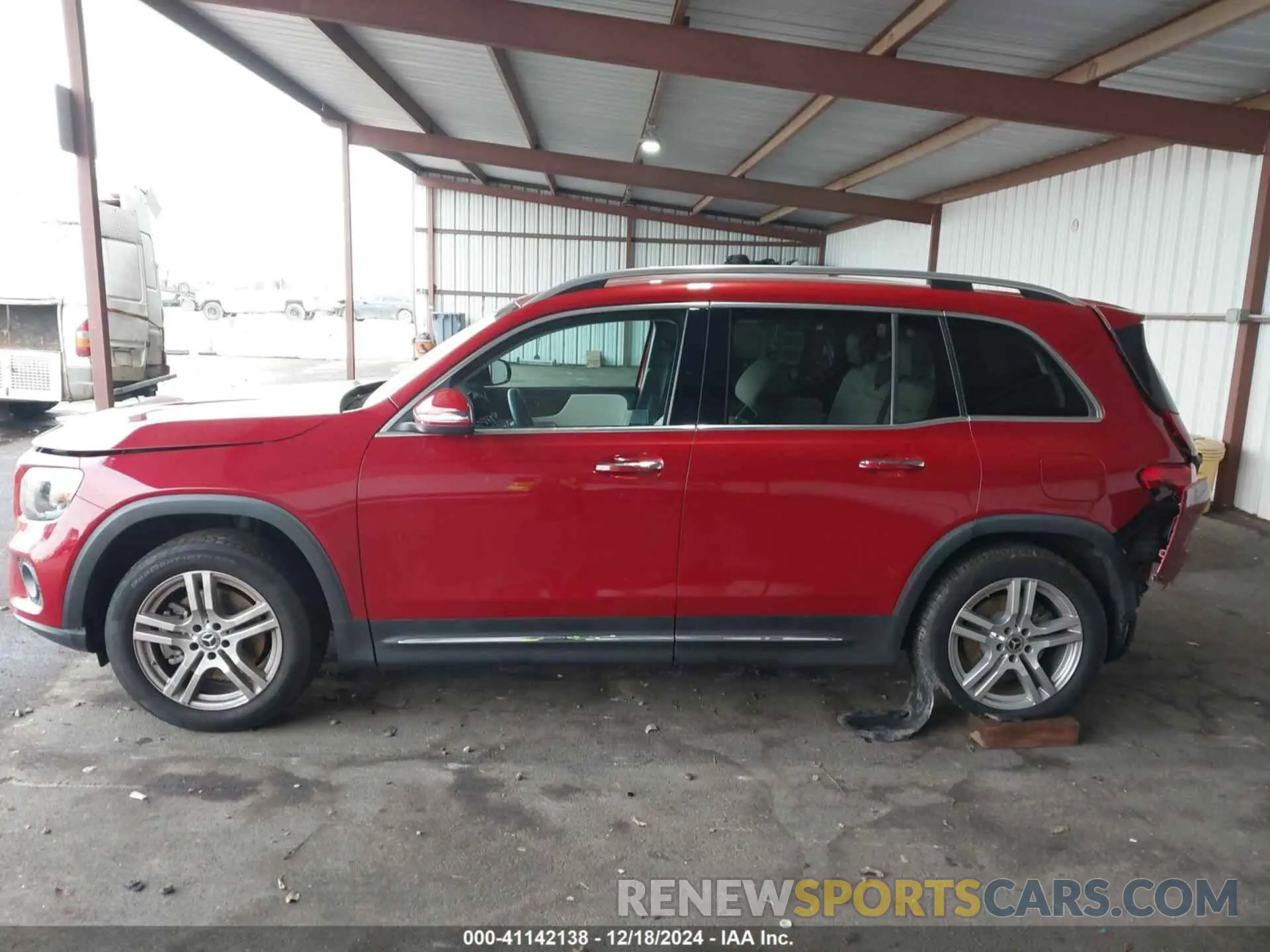14 fotografías del automóvil dañado W1N4M4HB8NW182952 MERCEDES-BENZ GLB 250 2022