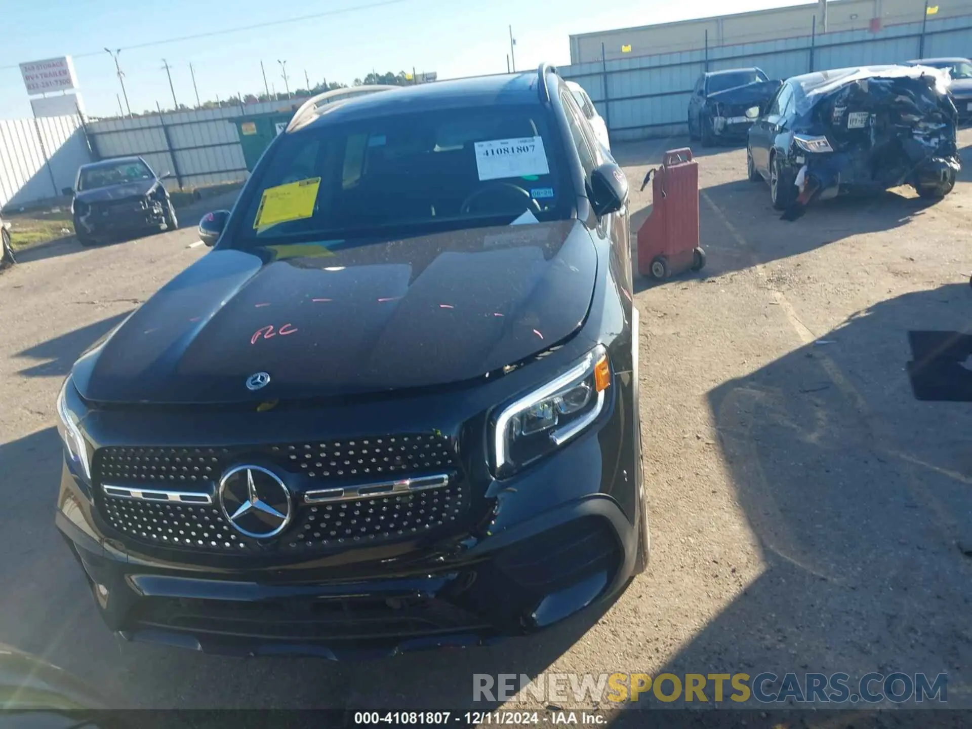12 fotografías del automóvil dañado W1N4M4GB3PW329263 MERCEDES-BENZ GLB 250 2023