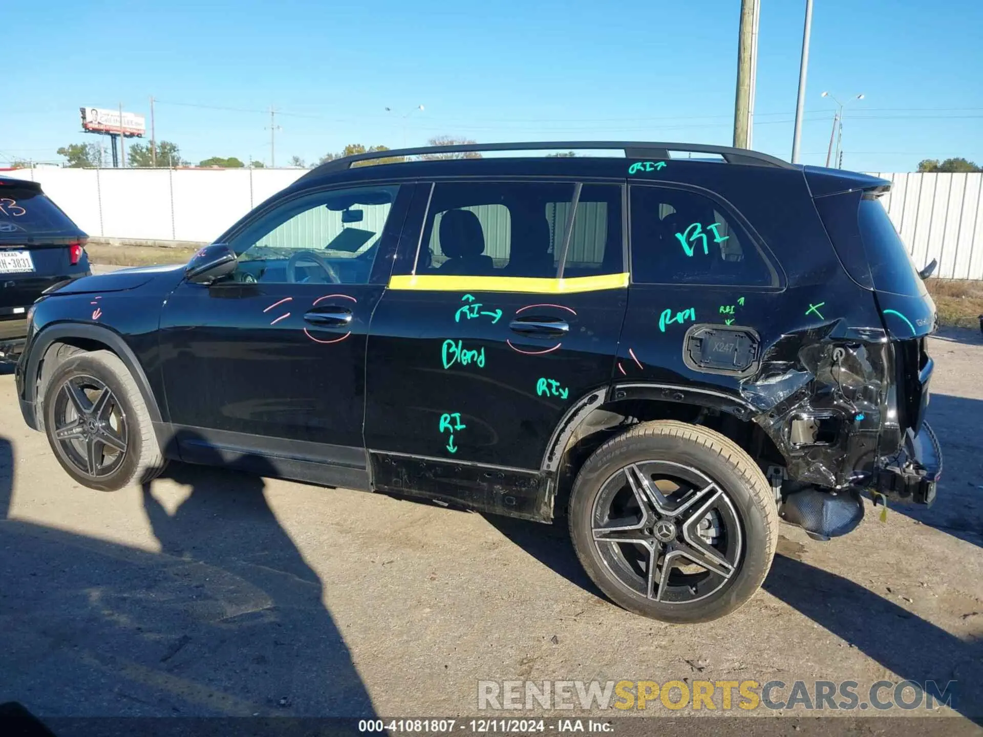 14 fotografías del automóvil dañado W1N4M4GB3PW329263 MERCEDES-BENZ GLB 250 2023