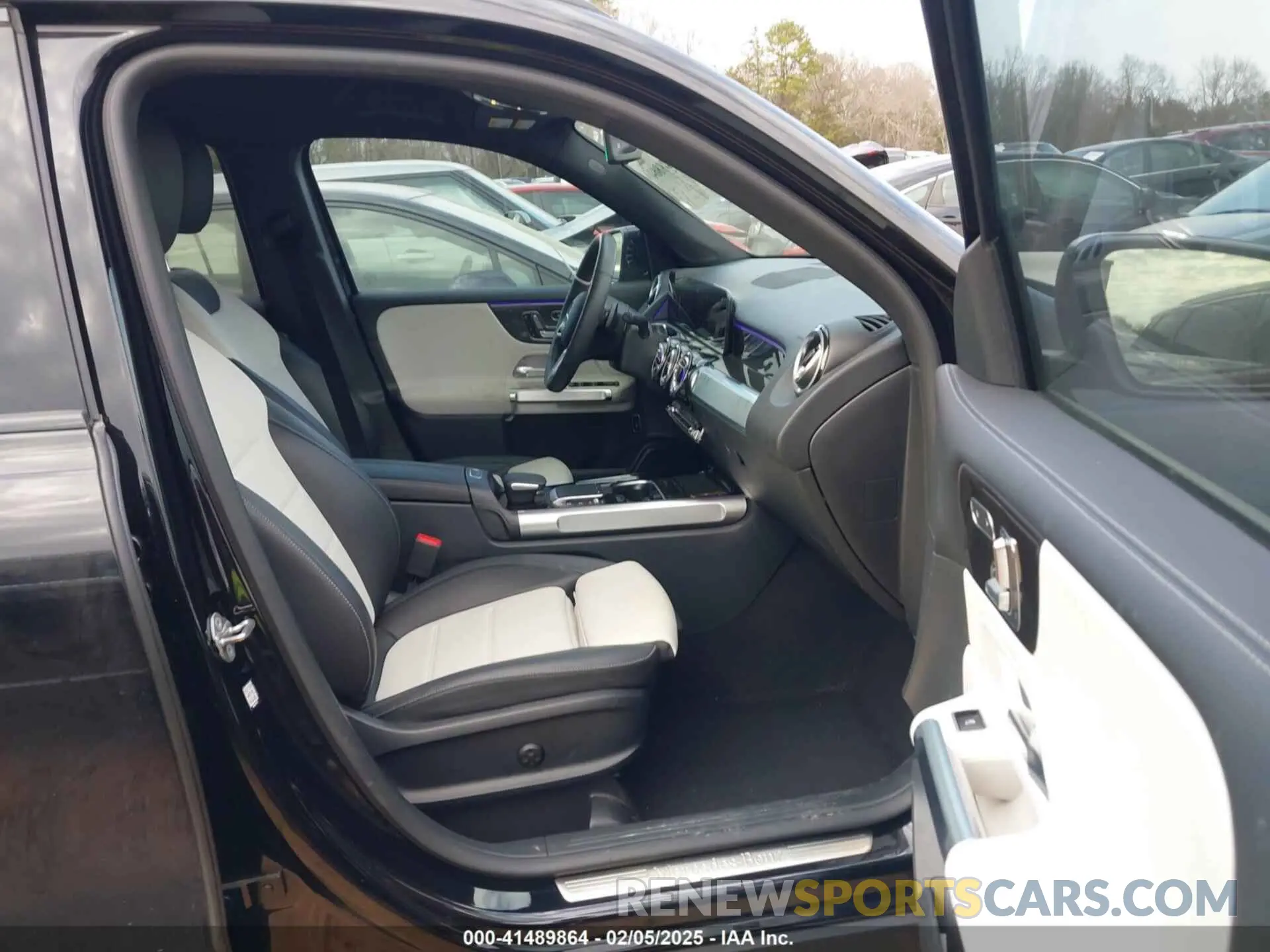5 fotografías del automóvil dañado W1N4M4GB4PW293910 MERCEDES-BENZ GLB 250 2023