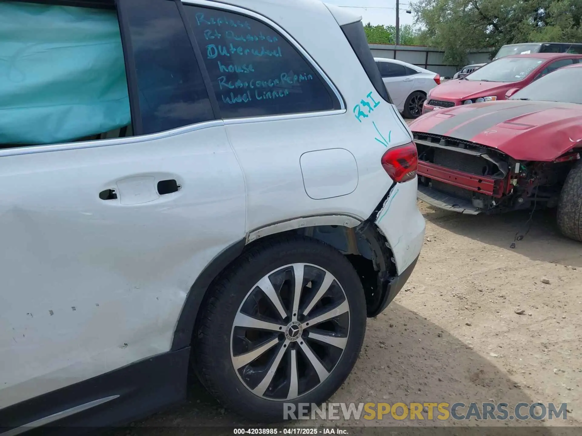 6 fotografías del automóvil dañado W1N4M4GB4PW298282 MERCEDES-BENZ GLB 250 2023