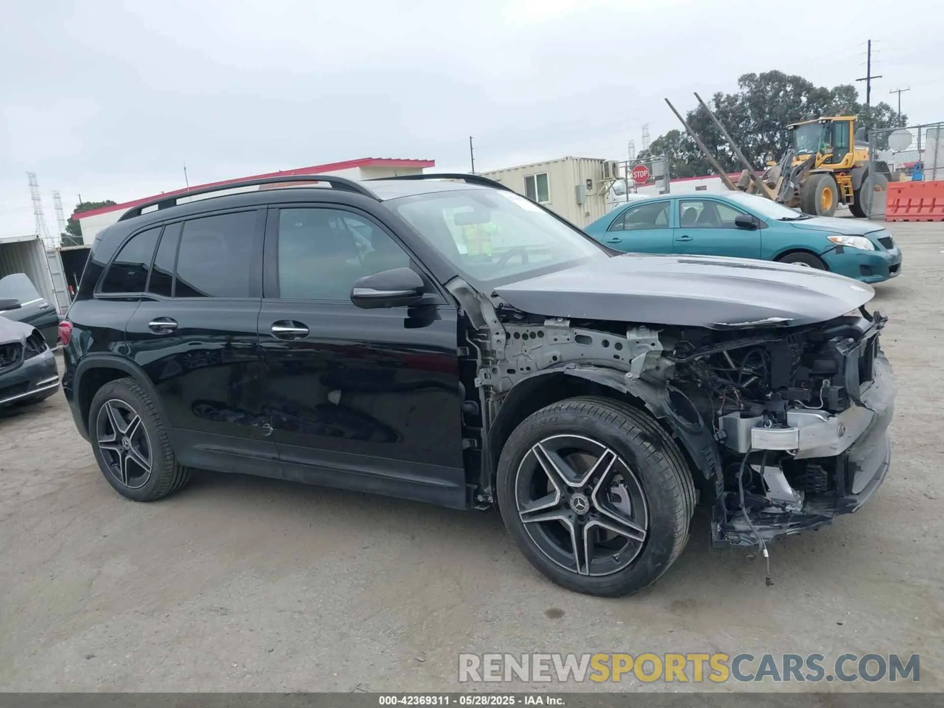 14 fotografías del automóvil dañado W1N4M4GB7PW331968 MERCEDES-BENZ GLB 250 2023