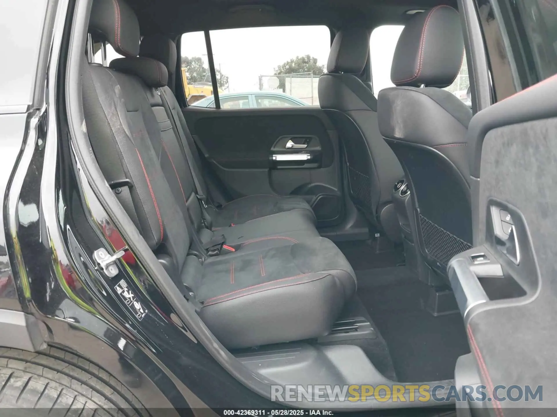 8 fotografías del automóvil dañado W1N4M4GB7PW331968 MERCEDES-BENZ GLB 250 2023
