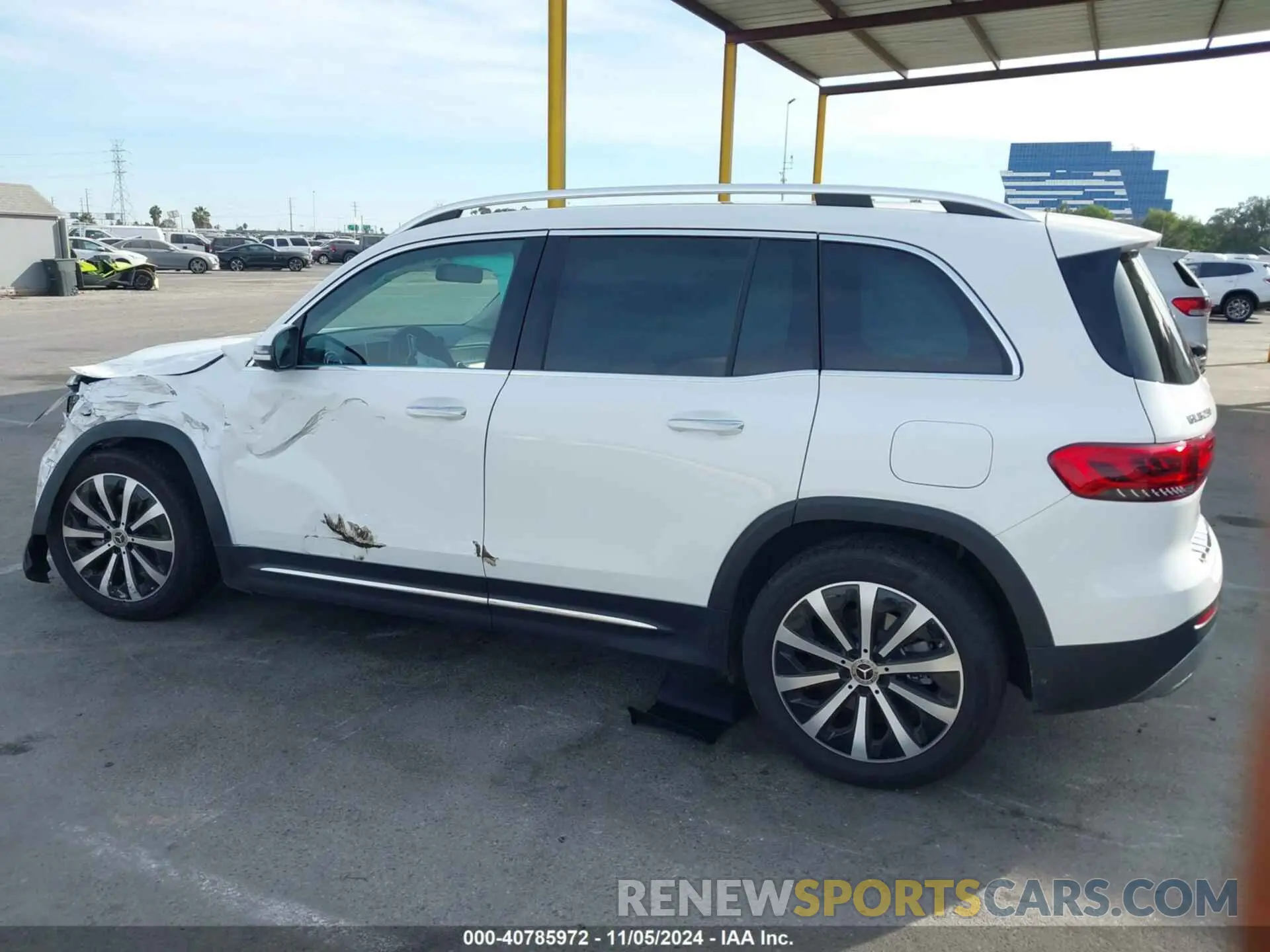 14 fotografías del automóvil dañado W1N4M4HB0PW331082 MERCEDES-BENZ GLB 250 2023