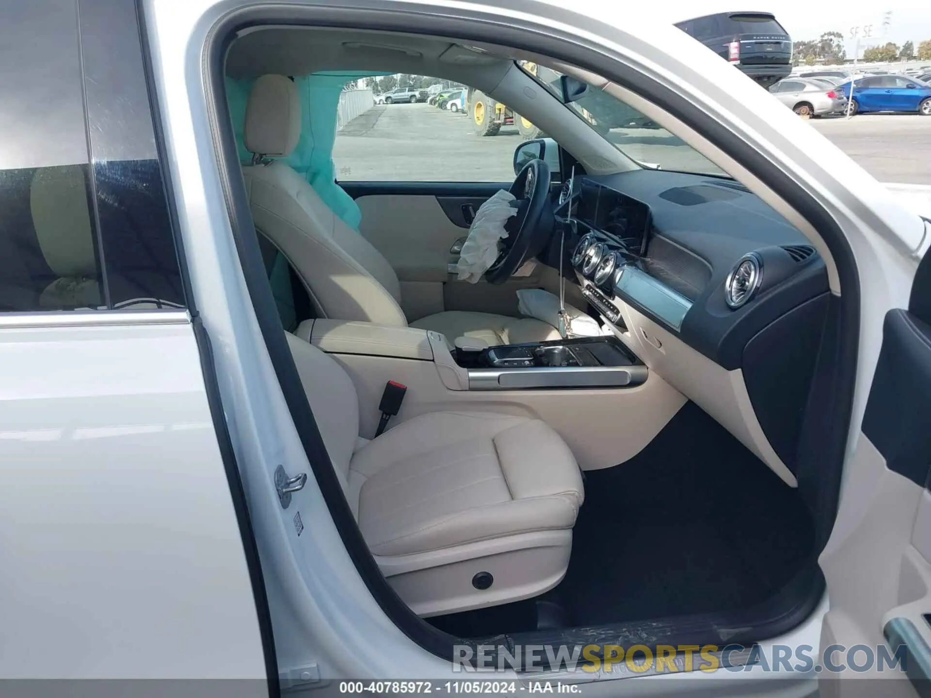 5 fotografías del automóvil dañado W1N4M4HB0PW331082 MERCEDES-BENZ GLB 250 2023