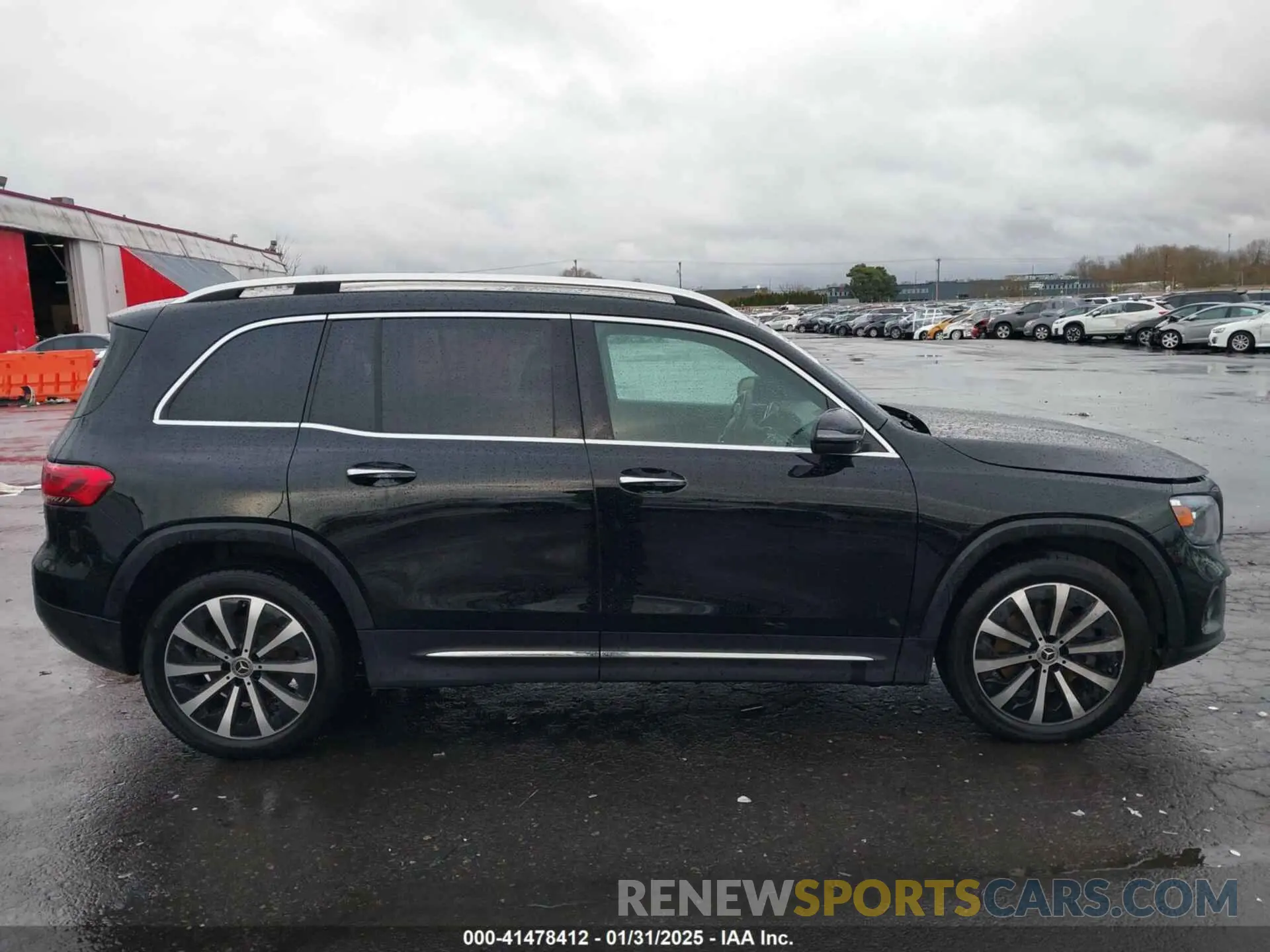 14 fotografías del automóvil dañado W1N4M4HB3PW261061 MERCEDES-BENZ GLB 250 2023