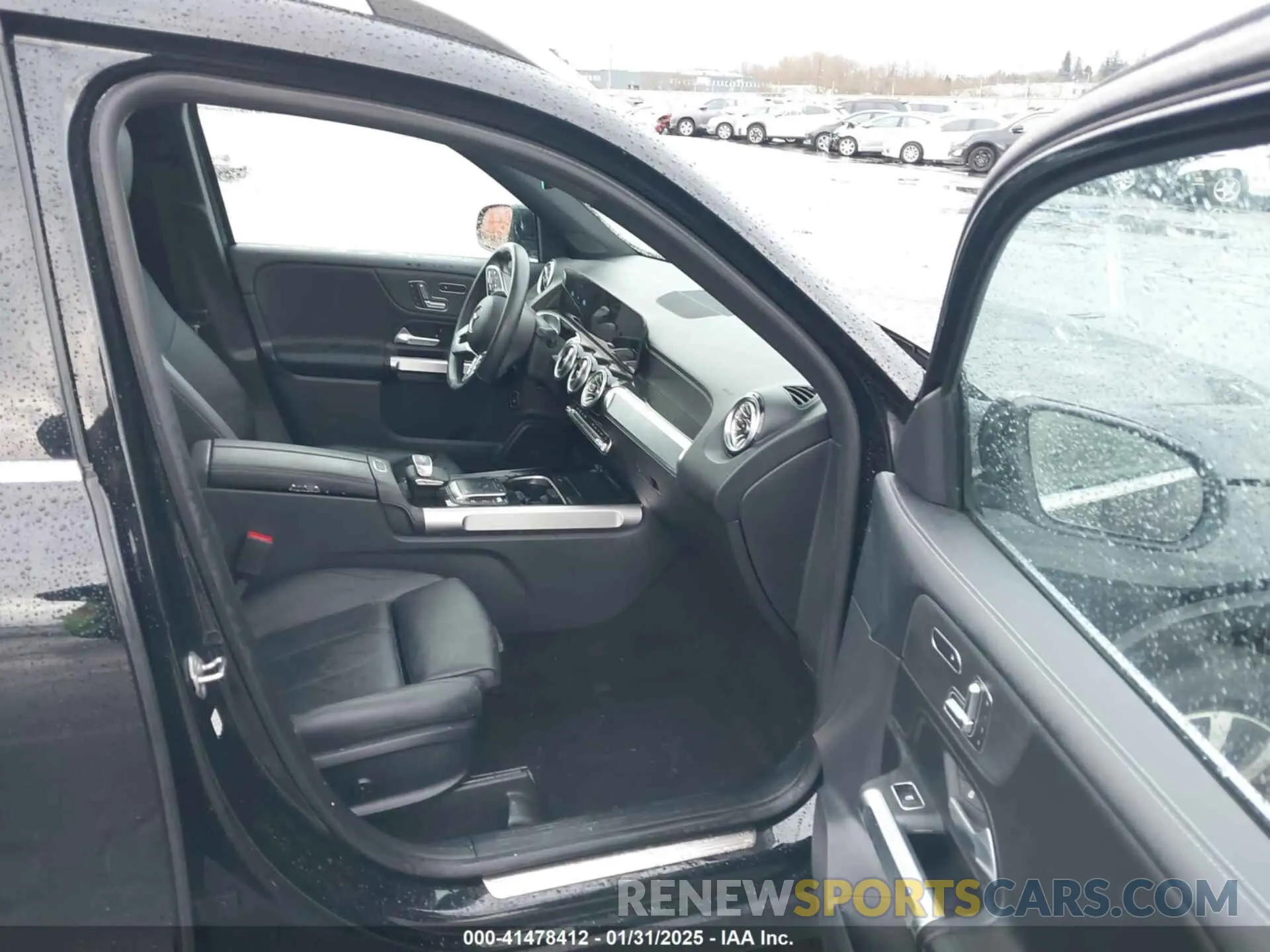 5 fotografías del automóvil dañado W1N4M4HB3PW261061 MERCEDES-BENZ GLB 250 2023