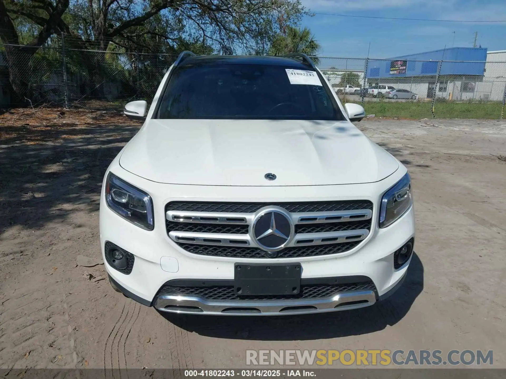 12 fotografías del automóvil dañado W1N4M4HB4PW303110 MERCEDES-BENZ GLB 250 2023