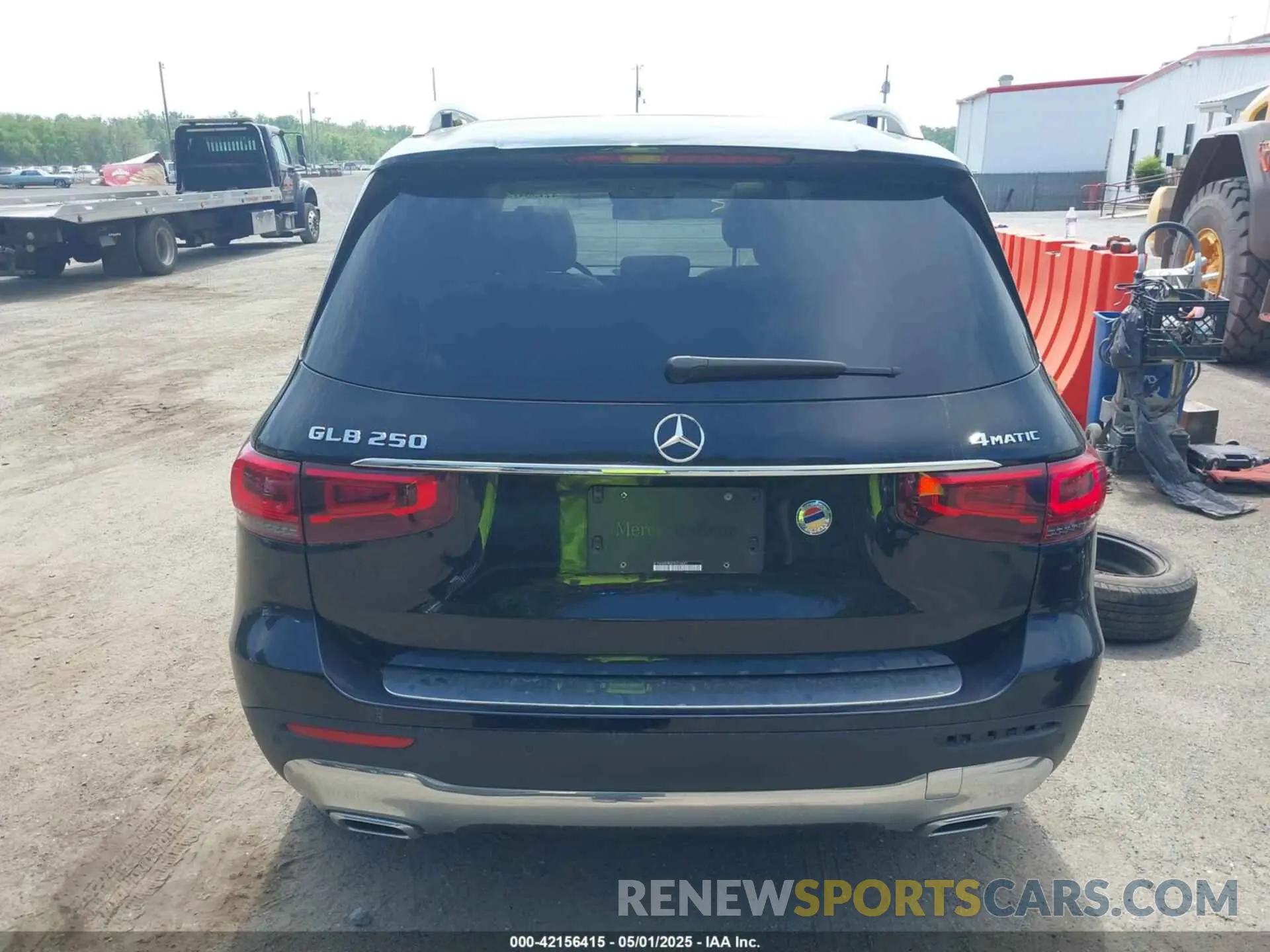 16 fotografías del automóvil dañado W1N4M4HB6PW316697 MERCEDES-BENZ GLB 250 2023