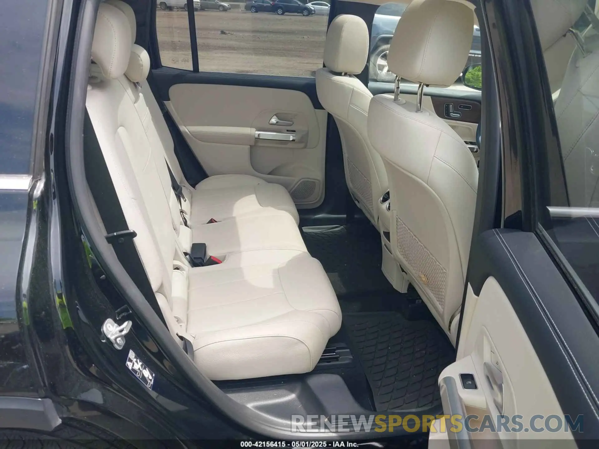8 fotografías del automóvil dañado W1N4M4HB6PW316697 MERCEDES-BENZ GLB 250 2023