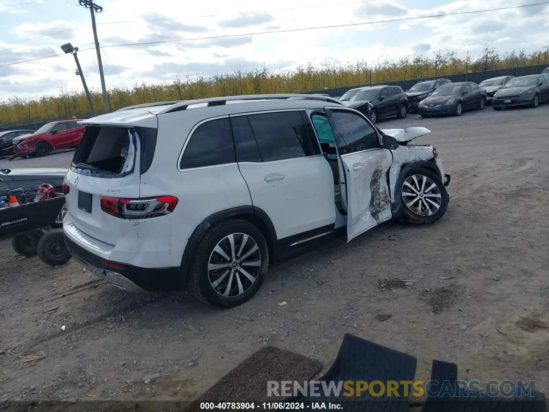 4 fotografías del automóvil dañado W1N4M4HB6PW328798 MERCEDES-BENZ GLB 250 2023