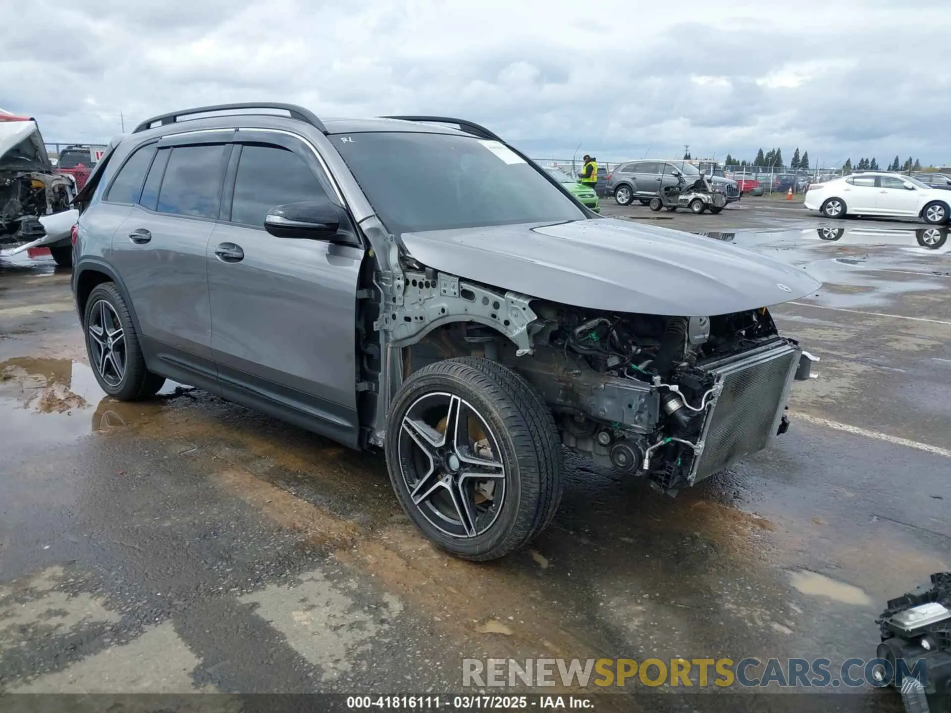 1 fotografías del automóvil dañado W1N4M4HB7PW264075 MERCEDES-BENZ GLB 250 2023