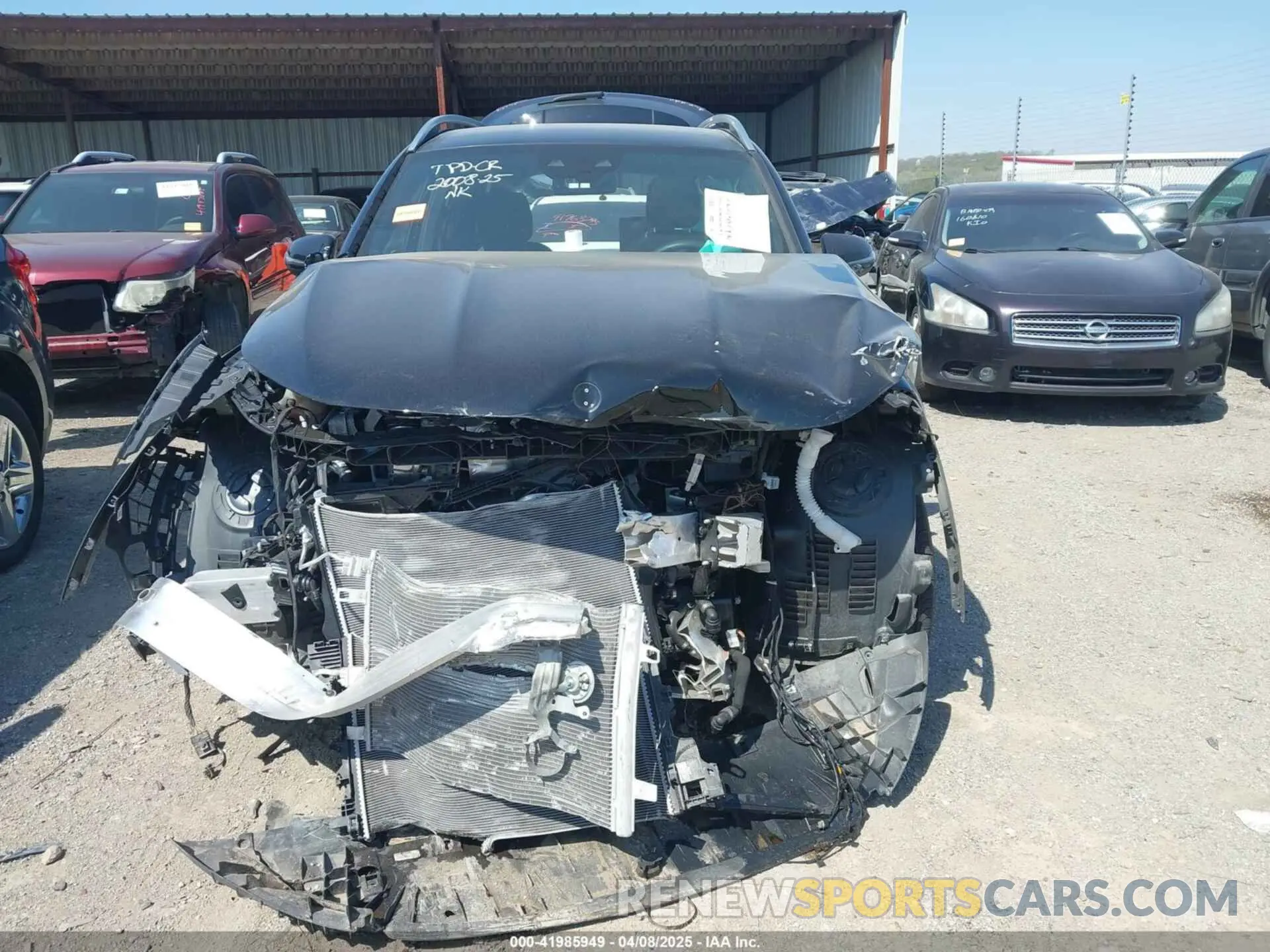 13 fotografías del automóvil dañado W1N4M4HB7RW359139 MERCEDES-BENZ GLB 250 2024