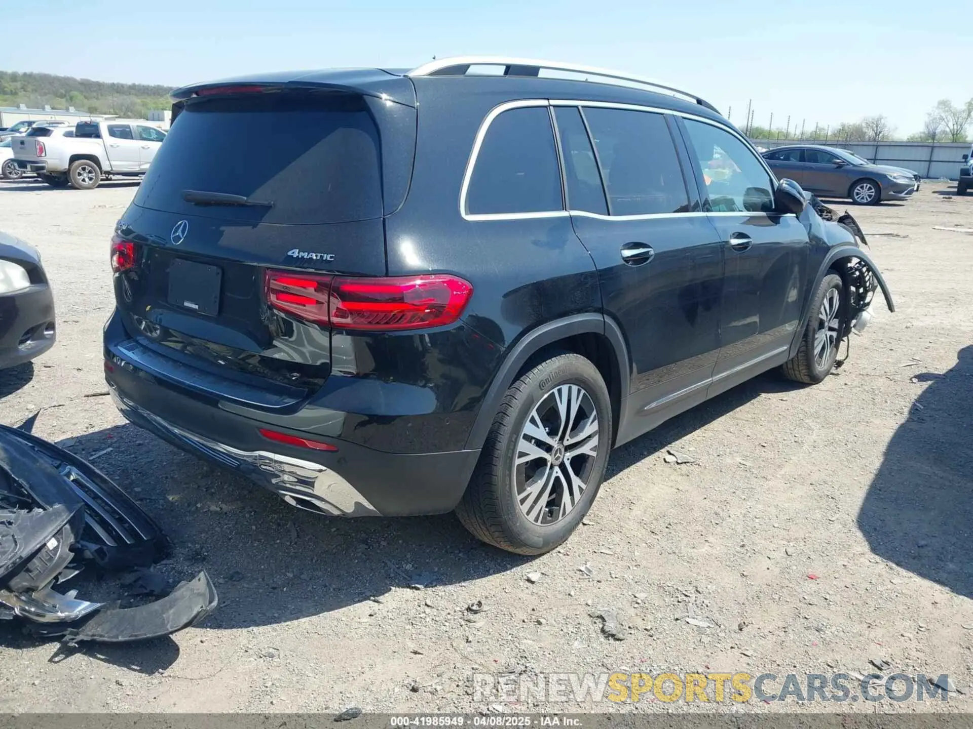 4 fotografías del automóvil dañado W1N4M4HB7RW359139 MERCEDES-BENZ GLB 250 2024