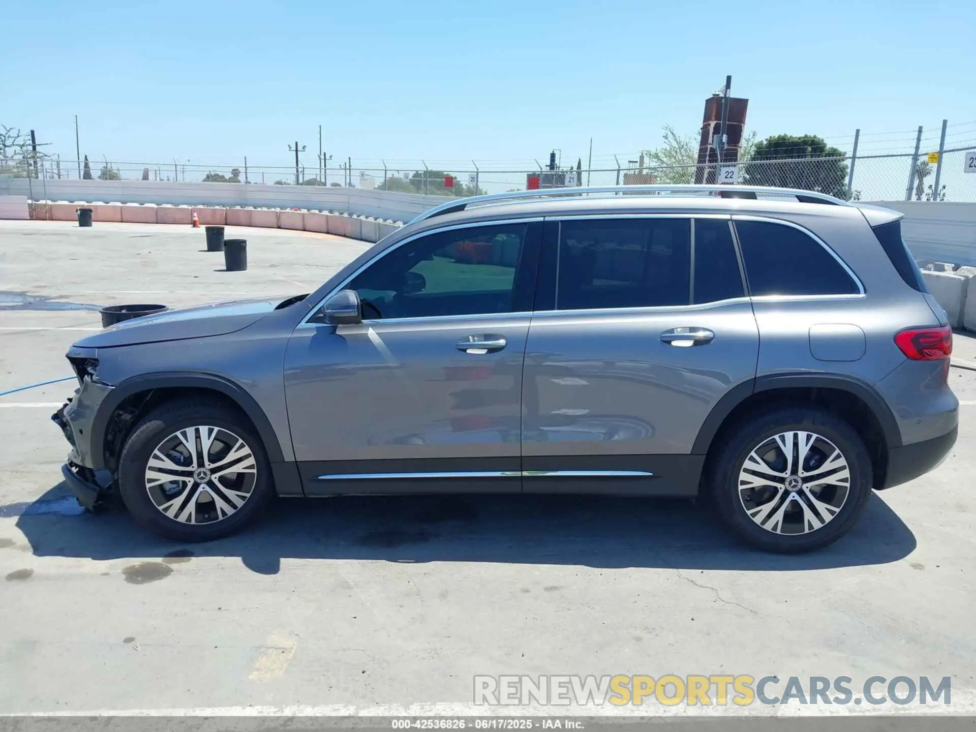 14 fotografías del automóvil dañado W1N4M4GB1SW416037 MERCEDES-BENZ GLB 250 2025
