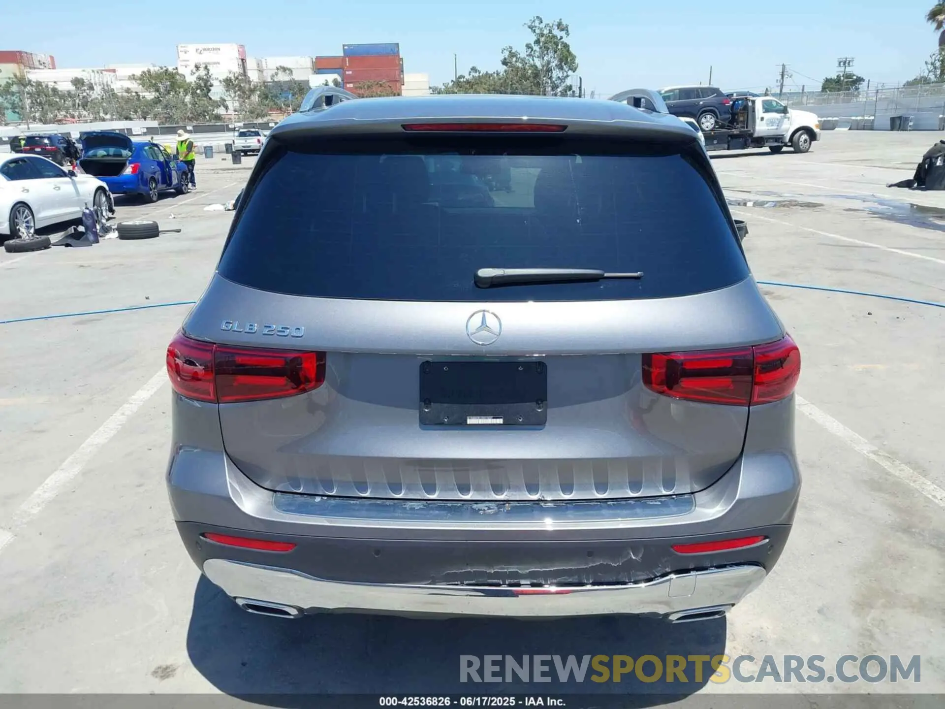 16 fotografías del automóvil dañado W1N4M4GB1SW416037 MERCEDES-BENZ GLB 250 2025