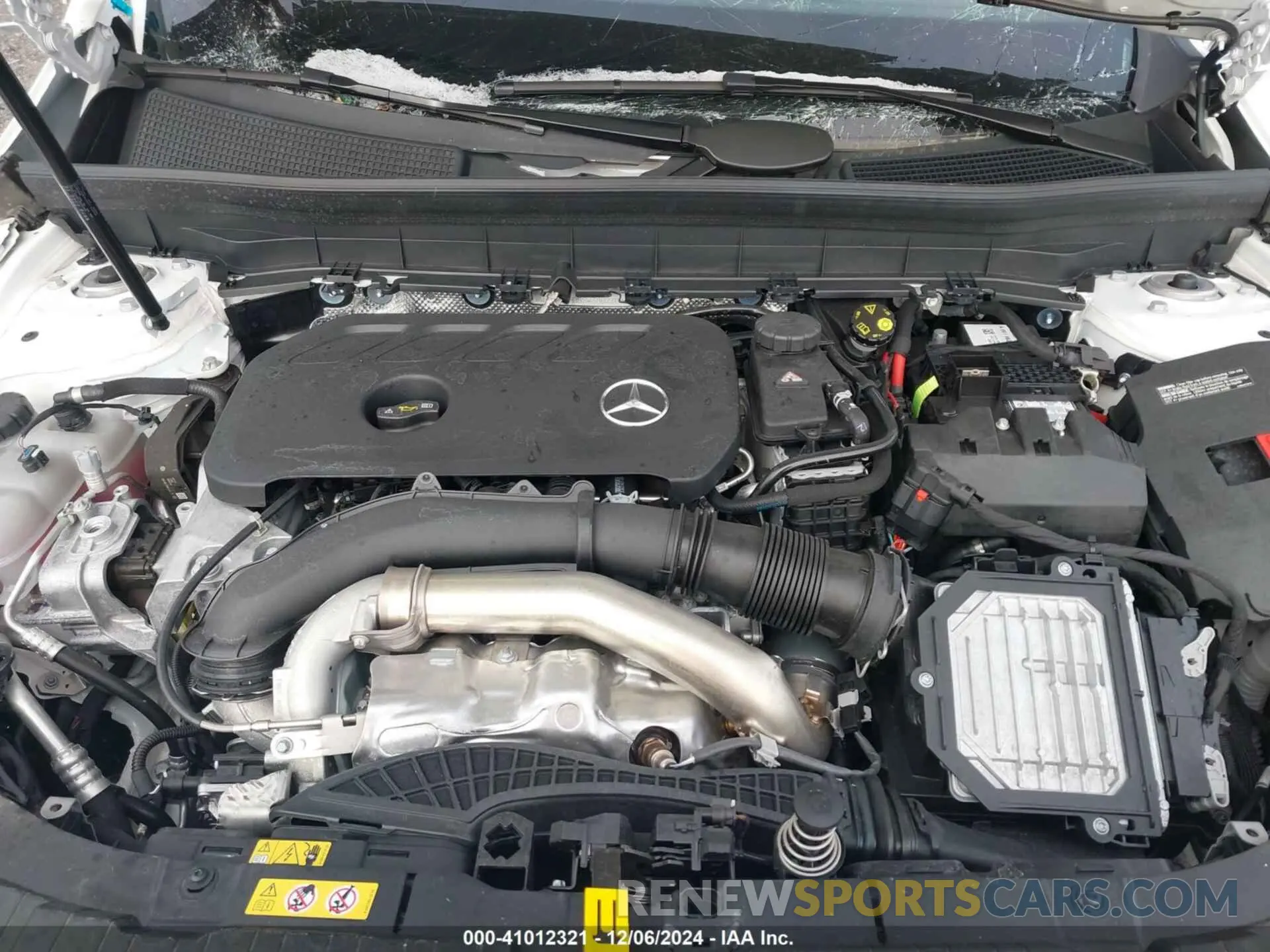 10 fotografías del automóvil dañado W1N4M4HB5SW386216 MERCEDES-BENZ GLB 250 2025