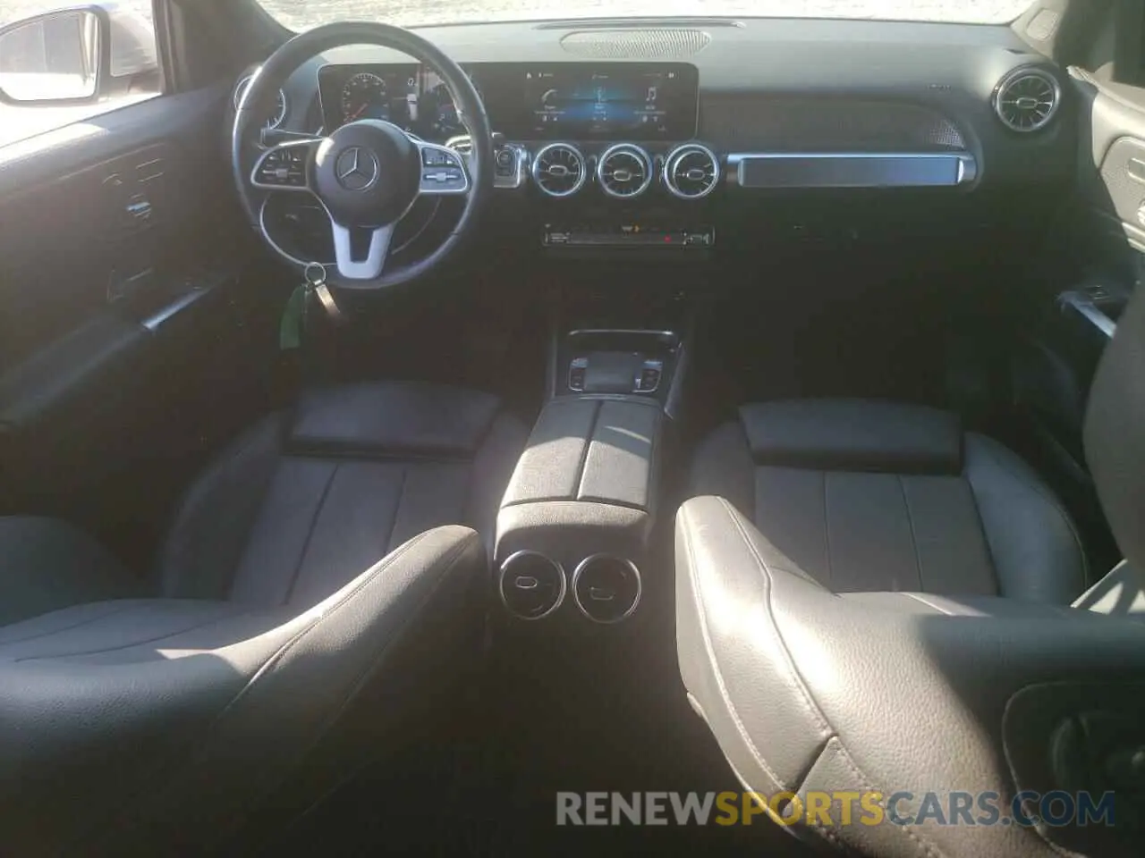 8 fotografías del automóvil dañado W1N4M4GB2LW025268 MERCEDES-BENZ GLB-CLASS 2020
