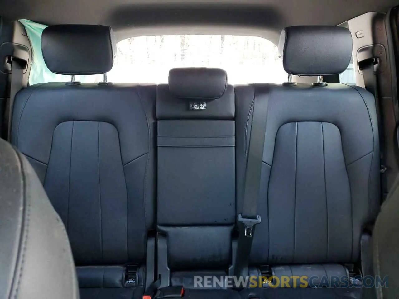 10 fotografías del automóvil dañado W1N4M4GB3LW057906 MERCEDES-BENZ GLB-CLASS 2020