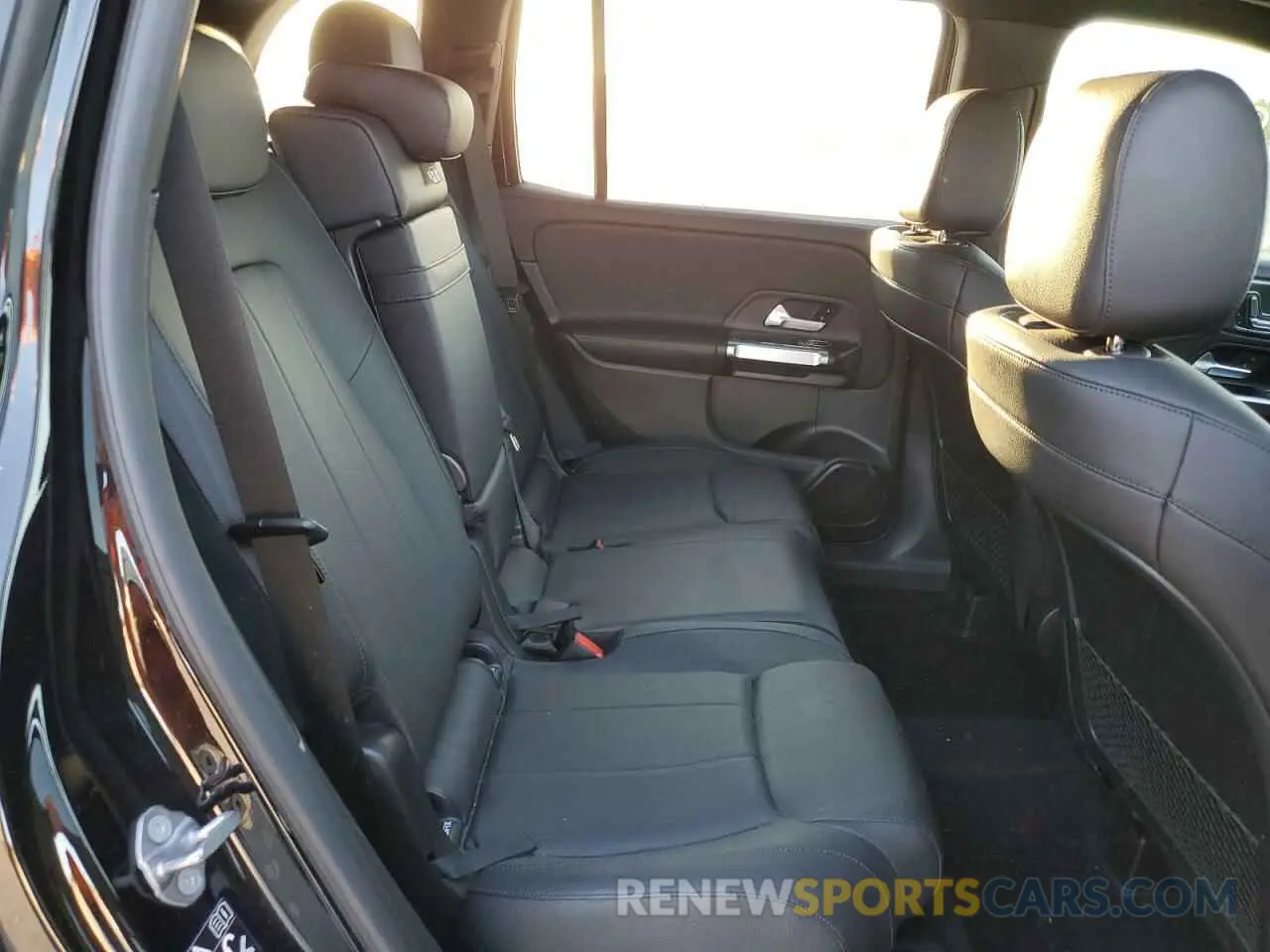 6 fotografías del automóvil dañado W1N4M4GB4LW021321 MERCEDES-BENZ GLB-CLASS 2020