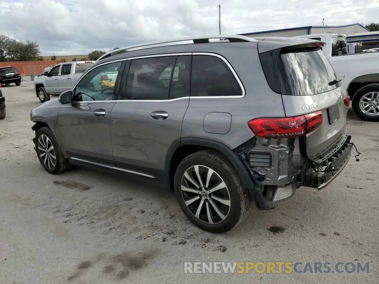 2 fotografías del automóvil dañado W1N4M4GB5LW057986 MERCEDES-BENZ GLB-CLASS 2020