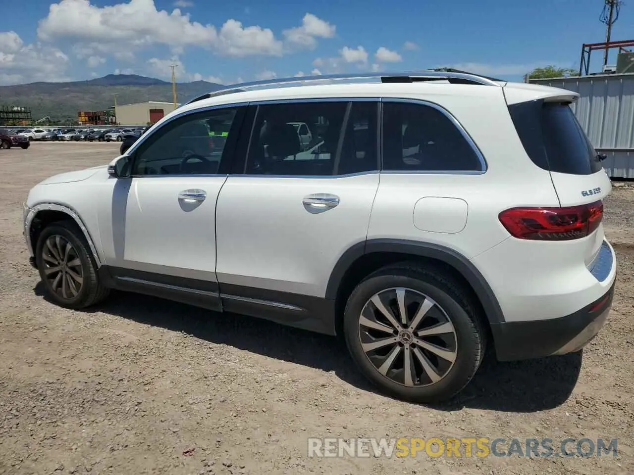 2 fotografías del automóvil dañado W1N4M4GB6LW023300 MERCEDES-BENZ GLB-CLASS 2020