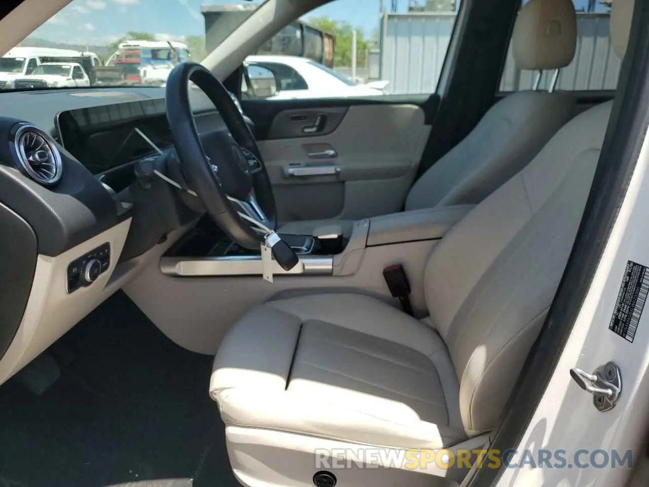 7 fotografías del automóvil dañado W1N4M4GB6LW023300 MERCEDES-BENZ GLB-CLASS 2020