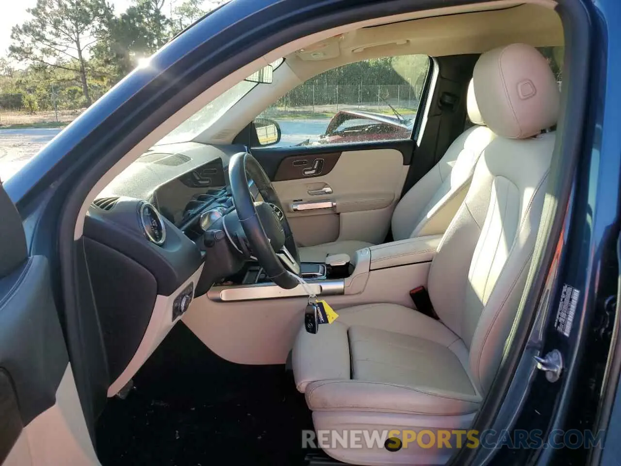 7 fotografías del automóvil dañado W1N4M4GB7LW051381 MERCEDES-BENZ GLB-CLASS 2020