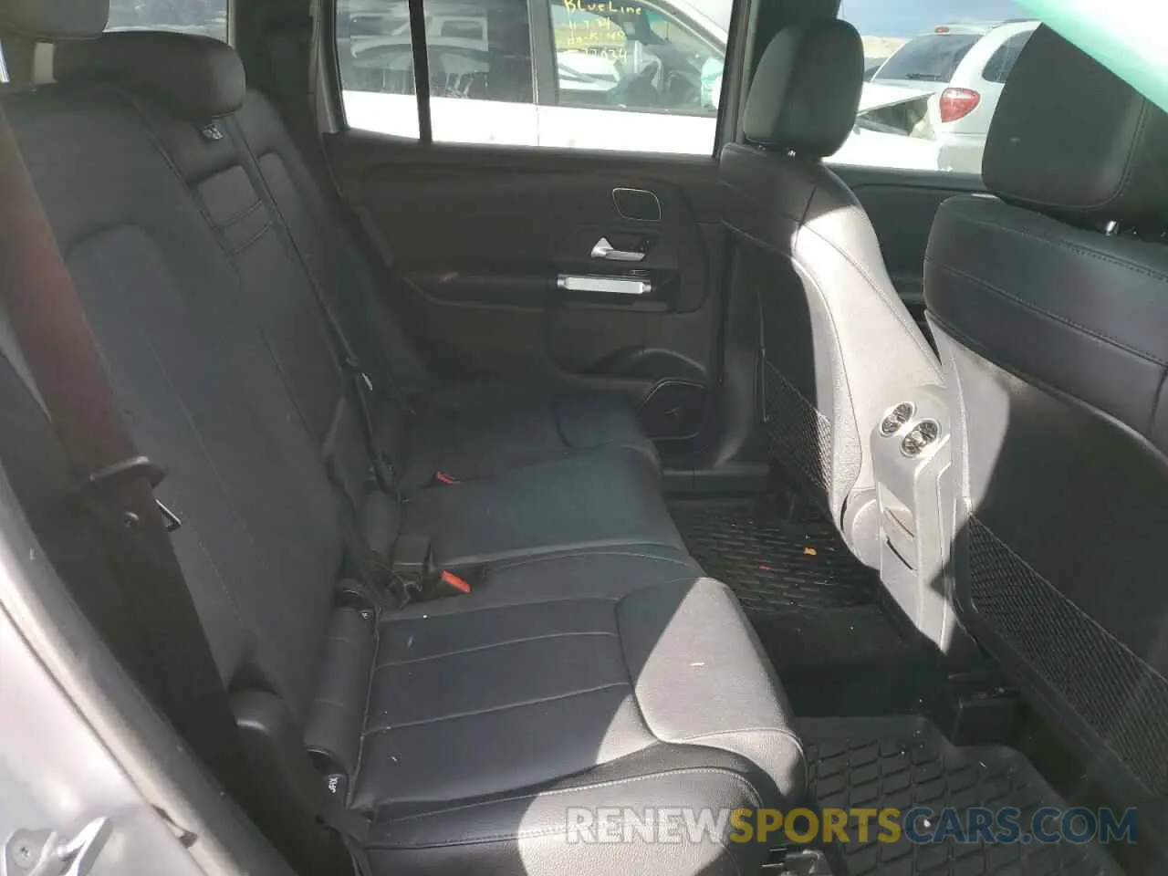 10 fotografías del automóvil dañado W1N4M4HB0LW044058 MERCEDES-BENZ GLB-CLASS 2020