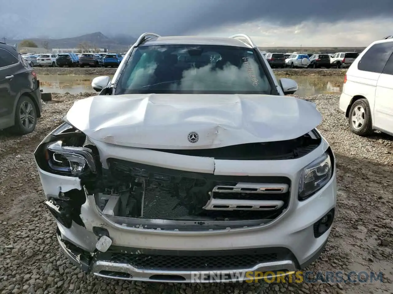 5 fotografías del automóvil dañado W1N4M4HB0LW044058 MERCEDES-BENZ GLB-CLASS 2020