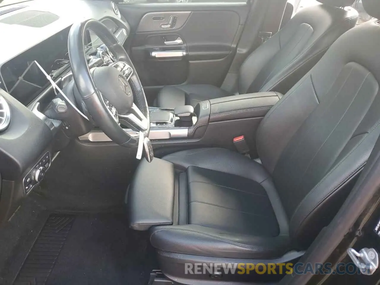 7 fotografías del automóvil dañado W1N4M4HB2LW016357 MERCEDES-BENZ GLB-CLASS 2020