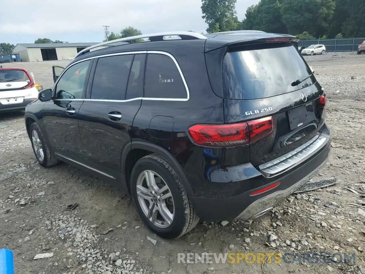 2 fotografías del automóvil dañado W1N4M4HB2LW025687 MERCEDES-BENZ GLB-CLASS 2020