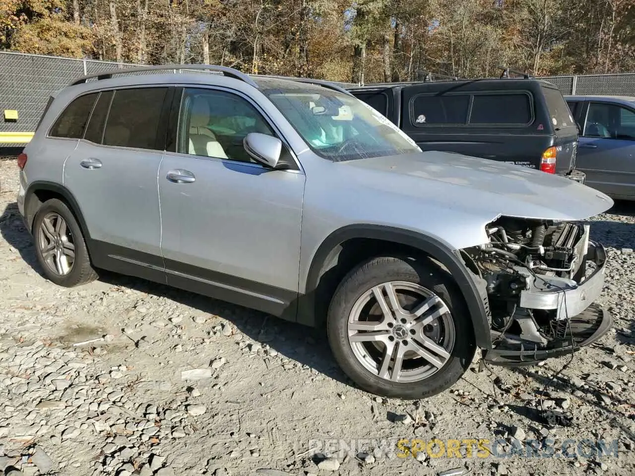 4 fotografías del automóvil dañado W1N4M4HB6LW028009 MERCEDES-BENZ GLB-CLASS 2020